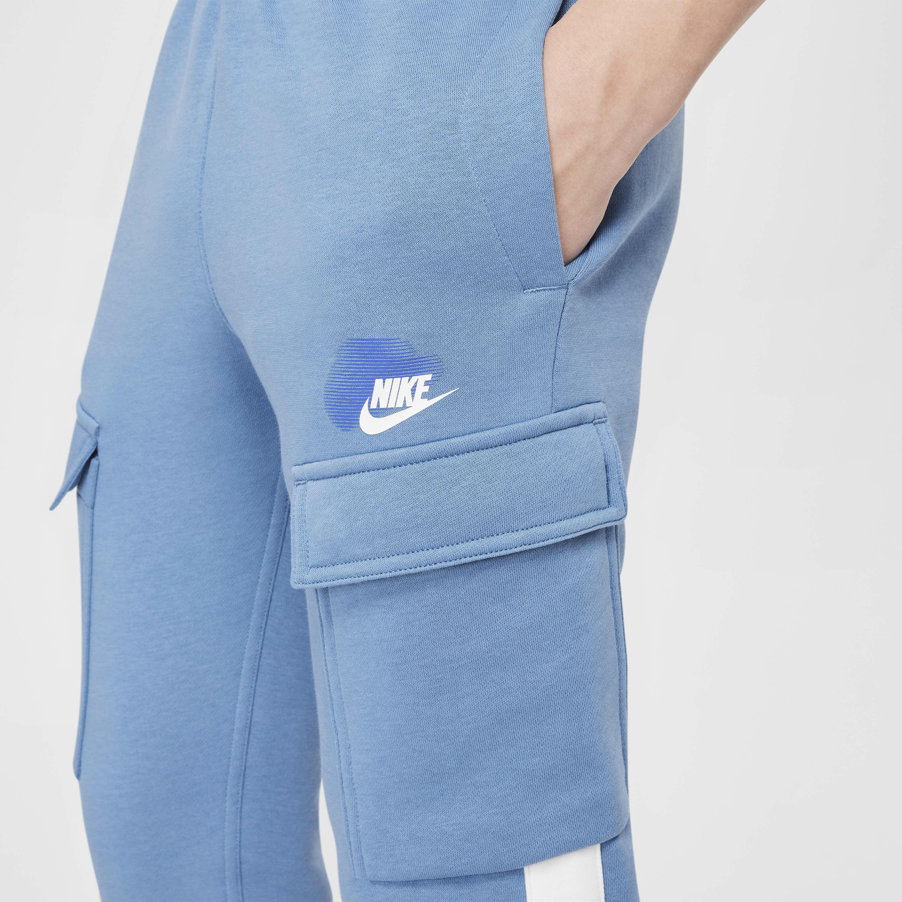 Nike Sportswear Standard Issue image number 3