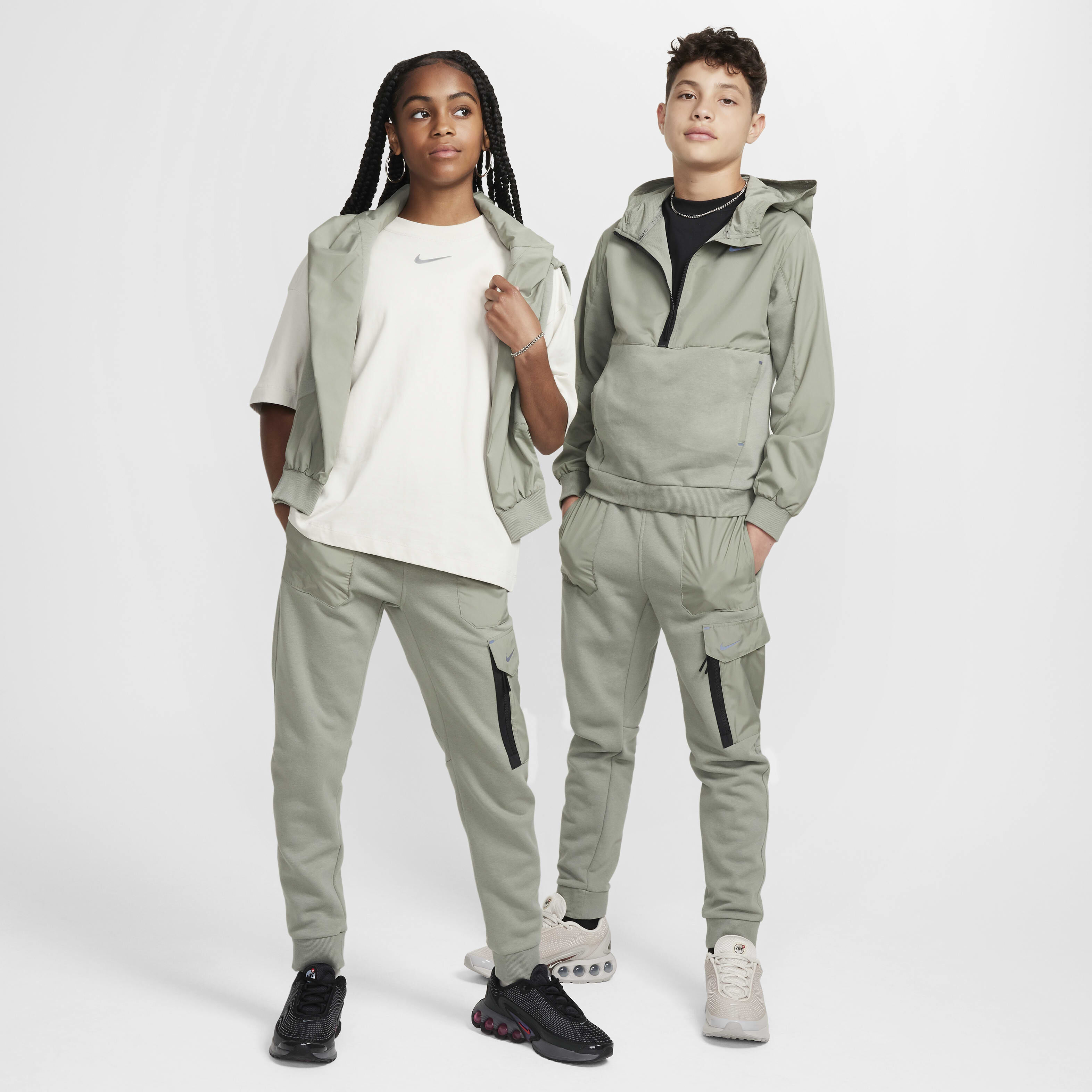 Nike utility joggers cheap
