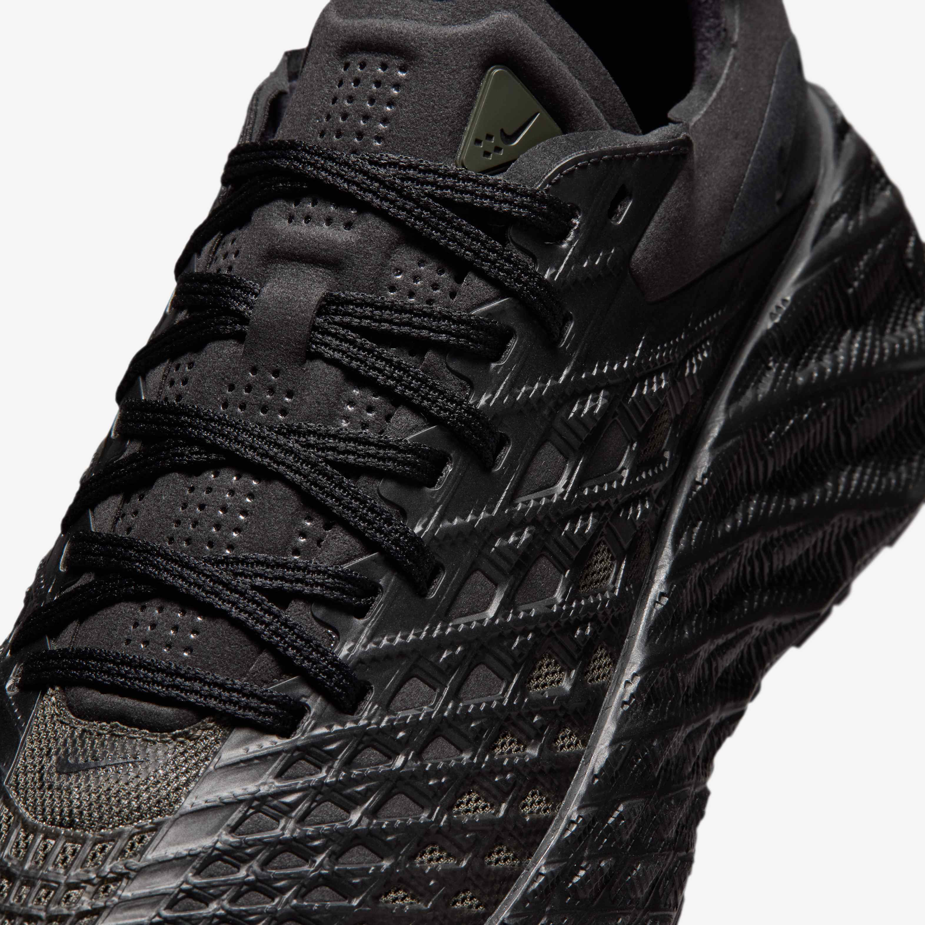 Nike Ava Edge image number 6