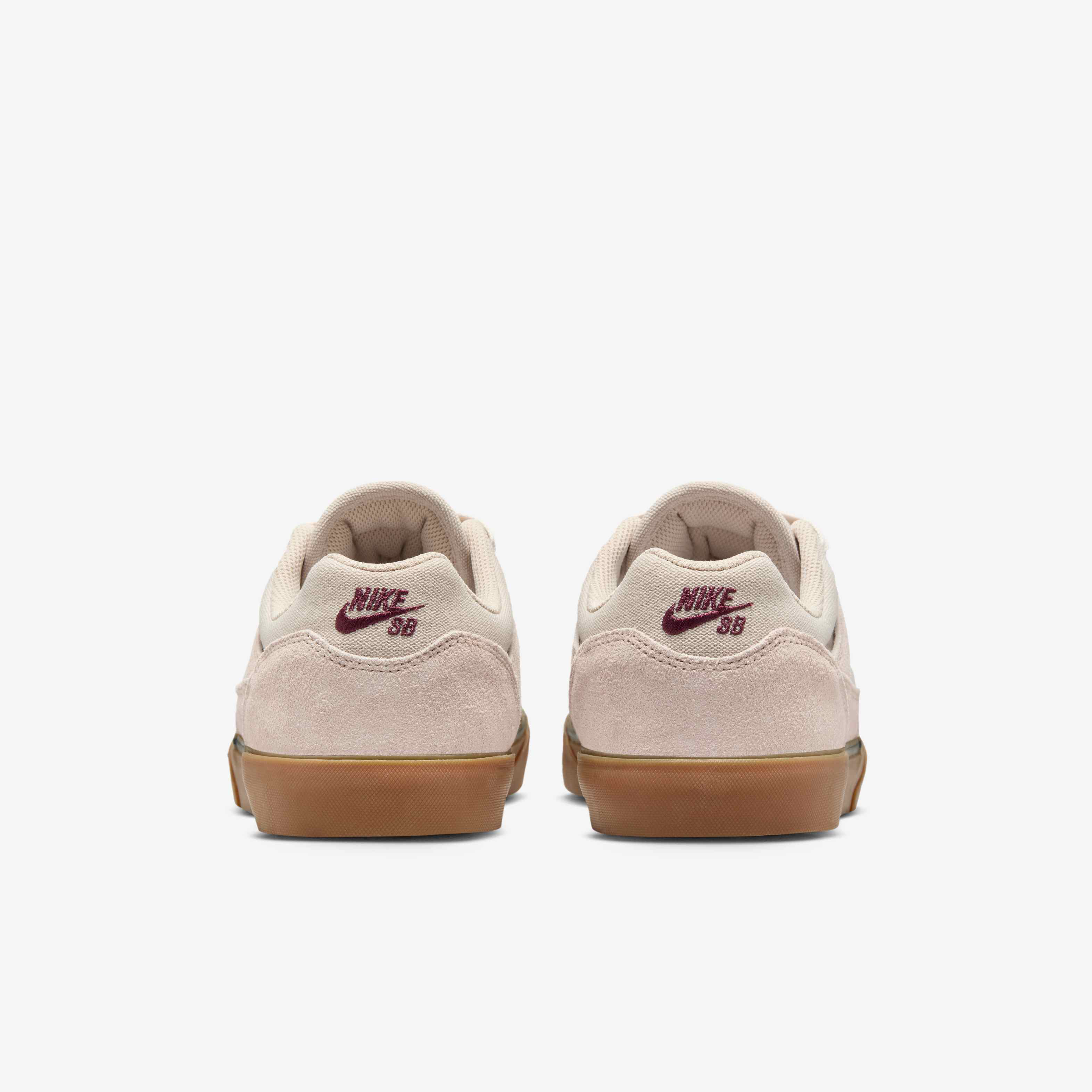 نايكي اس بي مالور image number 5