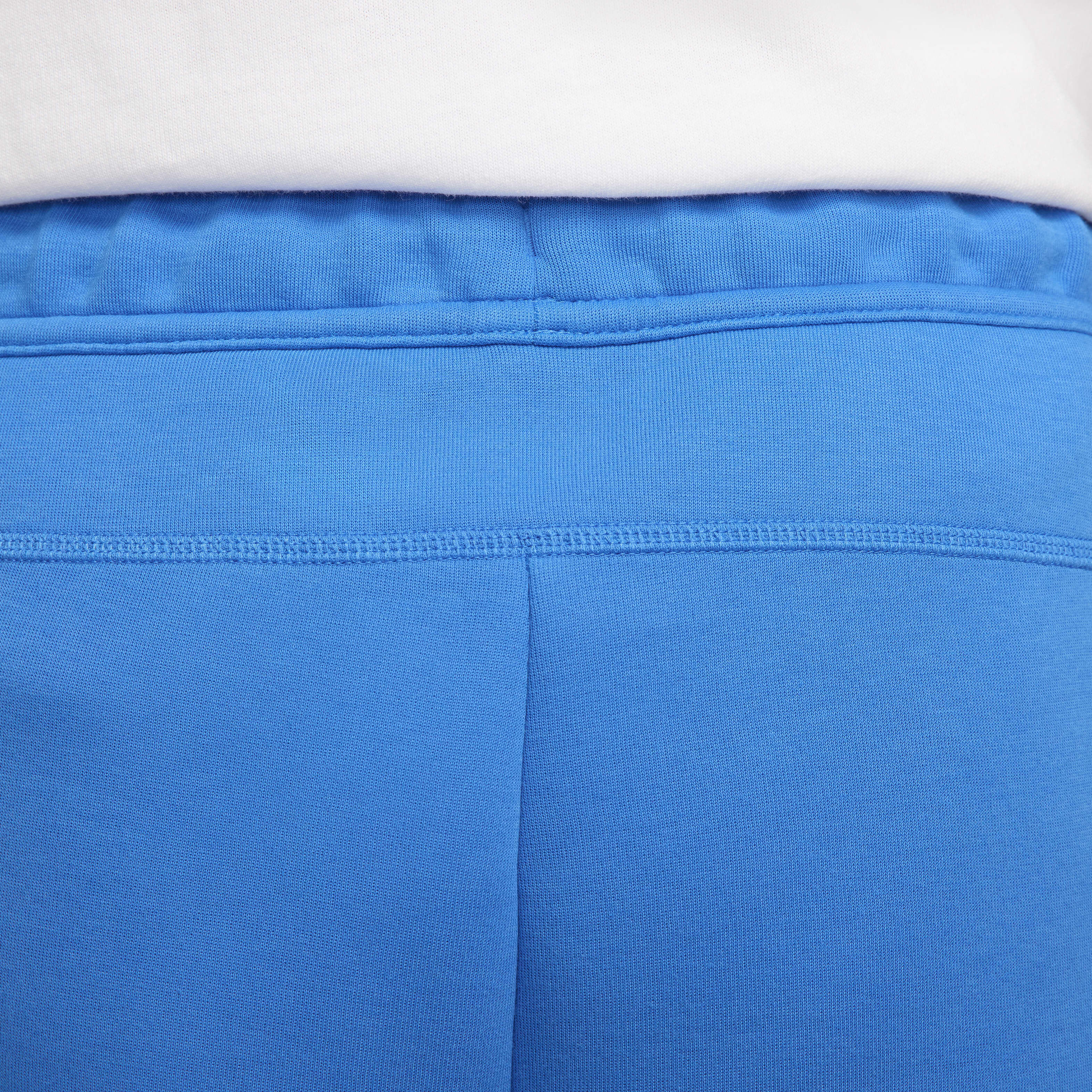 Nike Sportswear Tech Fleece image number 6