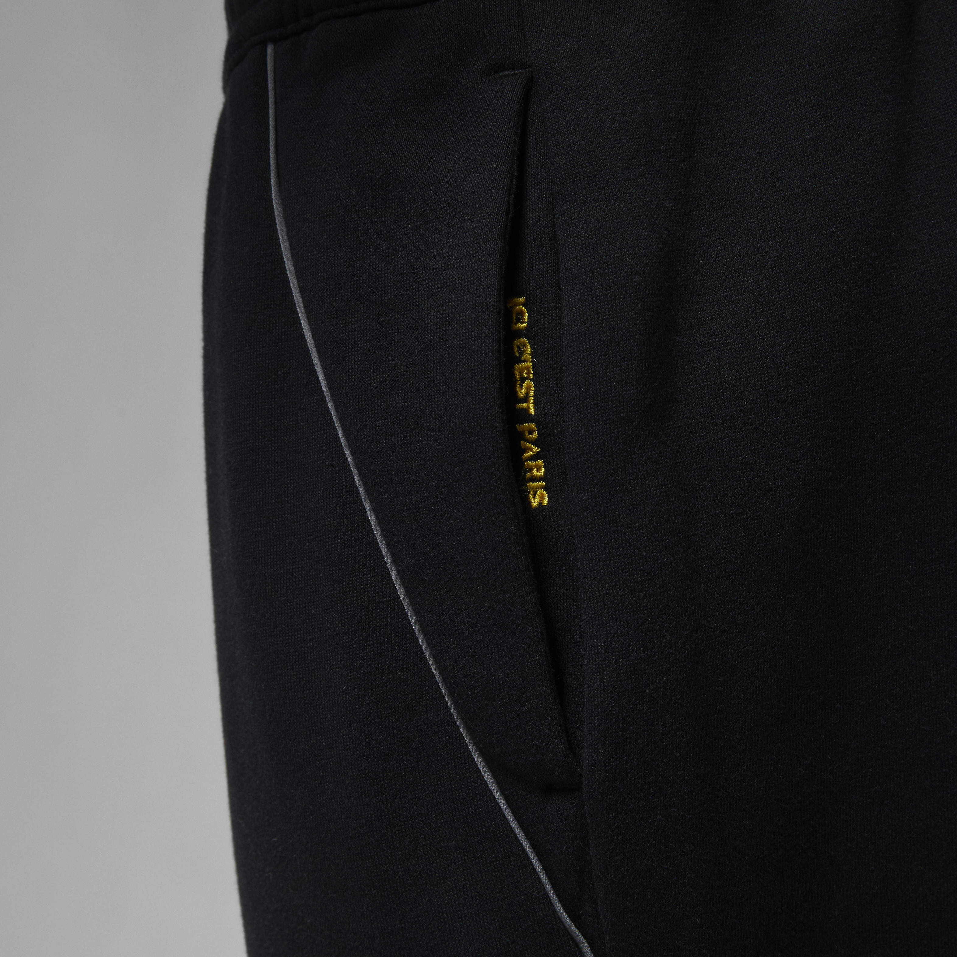 Paris Saint-Germain image number 3