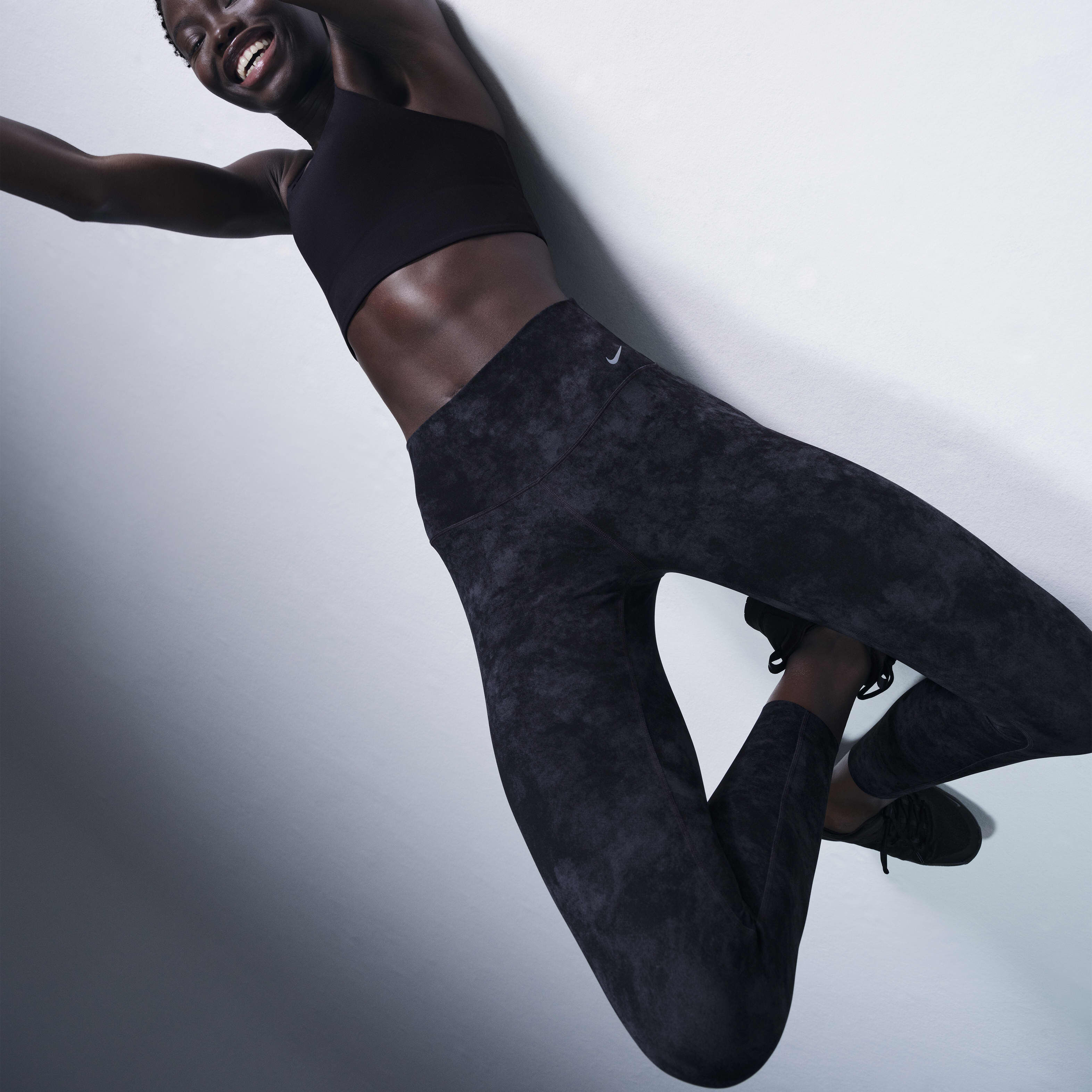☆NIKE☆Nike Zenvy Tie-Dye Gentle-Support High-Waisted Nike Women's Zenvy Tie-Dye Gentle-Support High-Waisted 7/8
