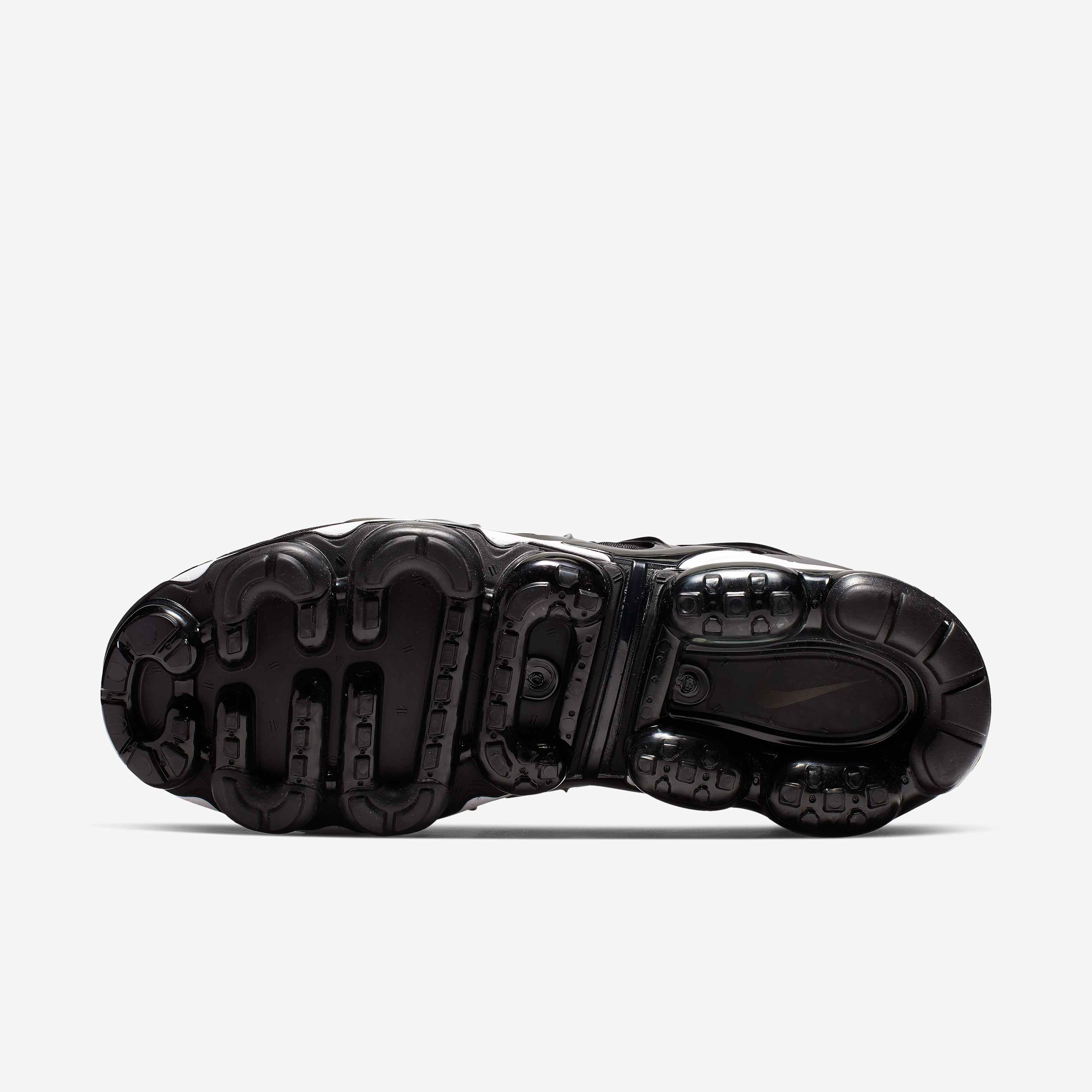 Nike Air VaporMax Plus image number 1