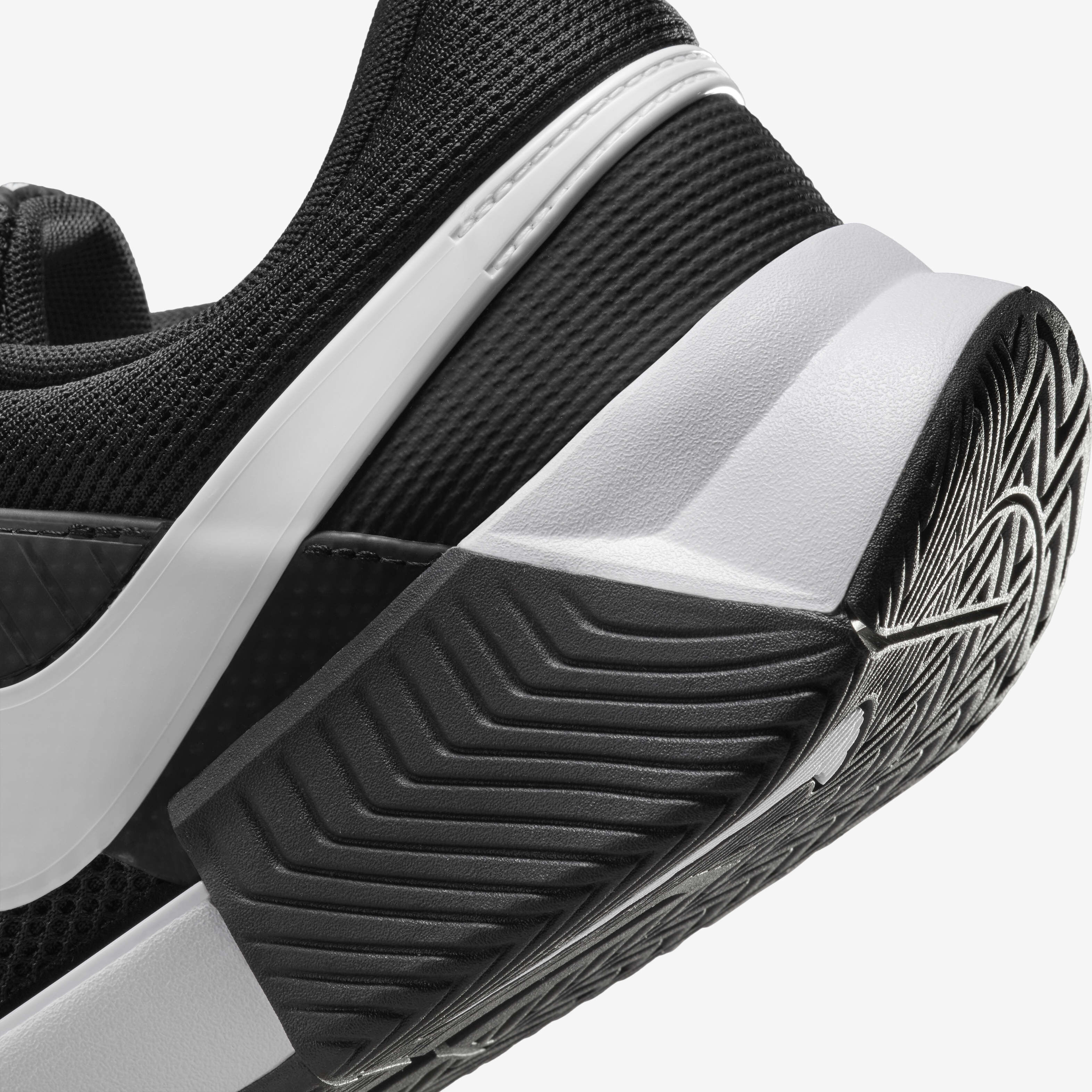 Buy Nike Zoom GP Challenge 1 Men s Hard Court Tennis Shoes Black Black White Nike Kuwait Official