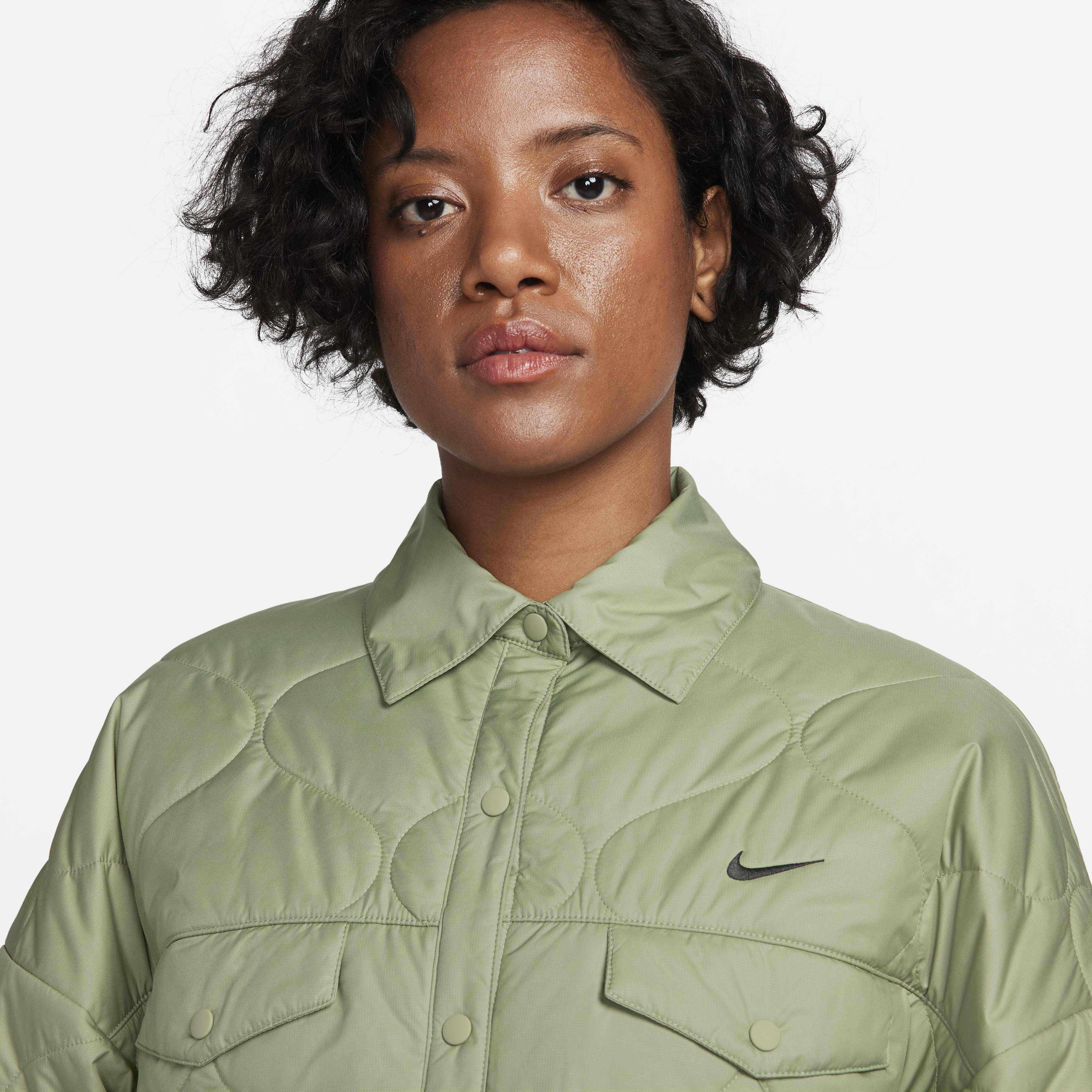 Nike Sportswear Essential image number 3