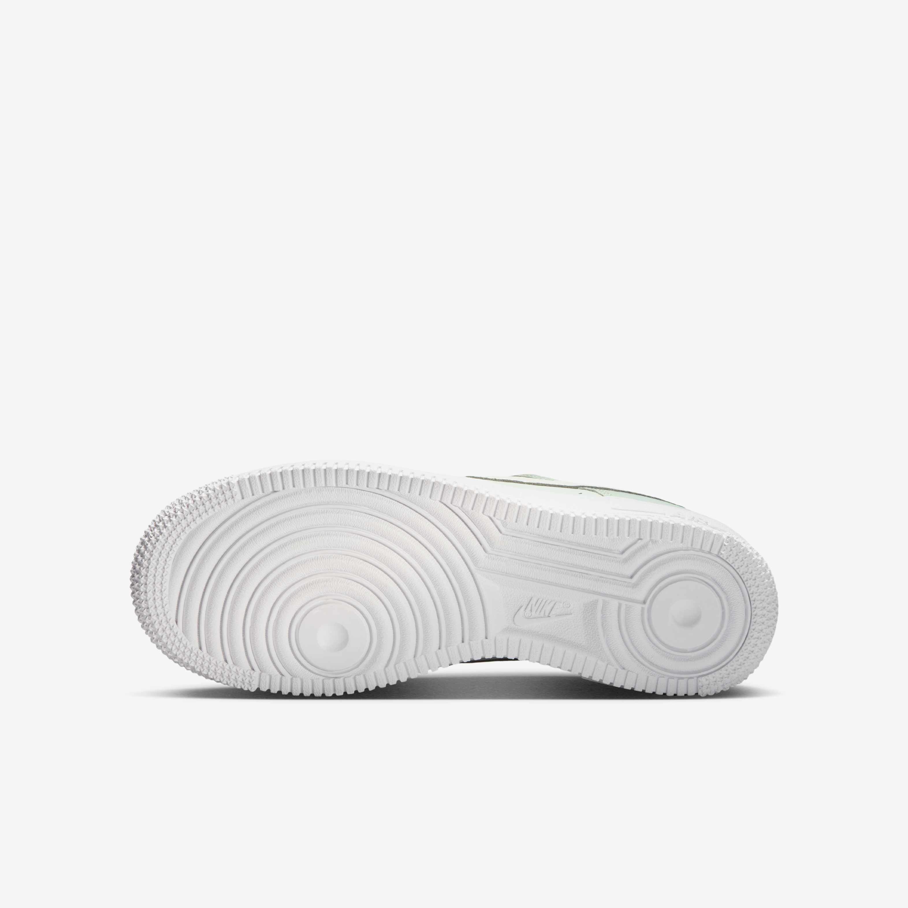 Nike Air Force 1 image number 1