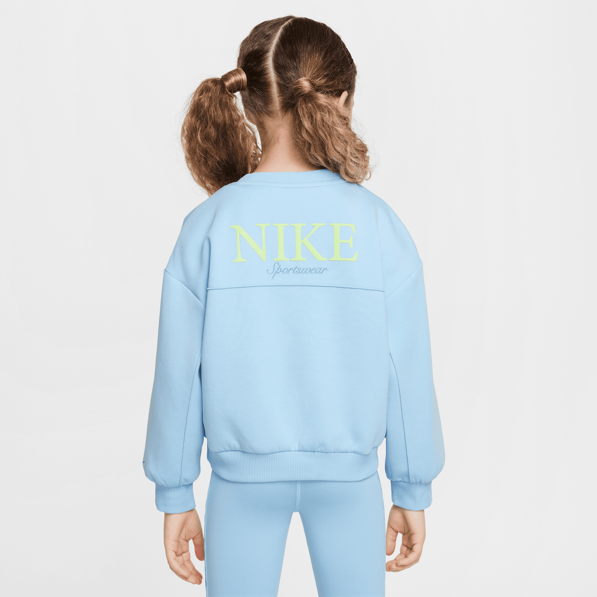 Nike Dri-FIT Swoosh Motion image number 5