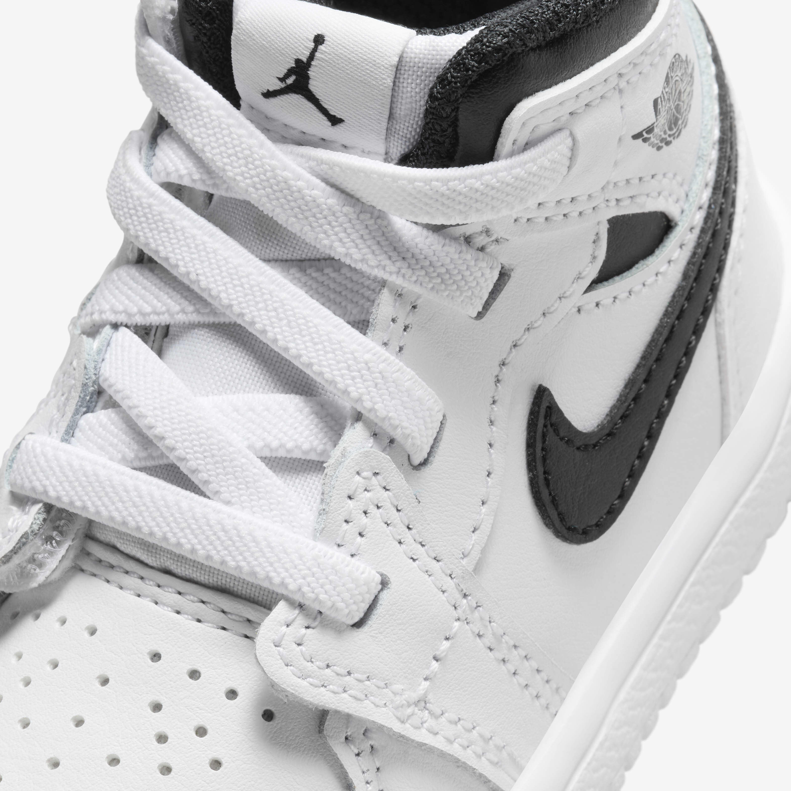 Jordan 1 Mid Alt image number 6