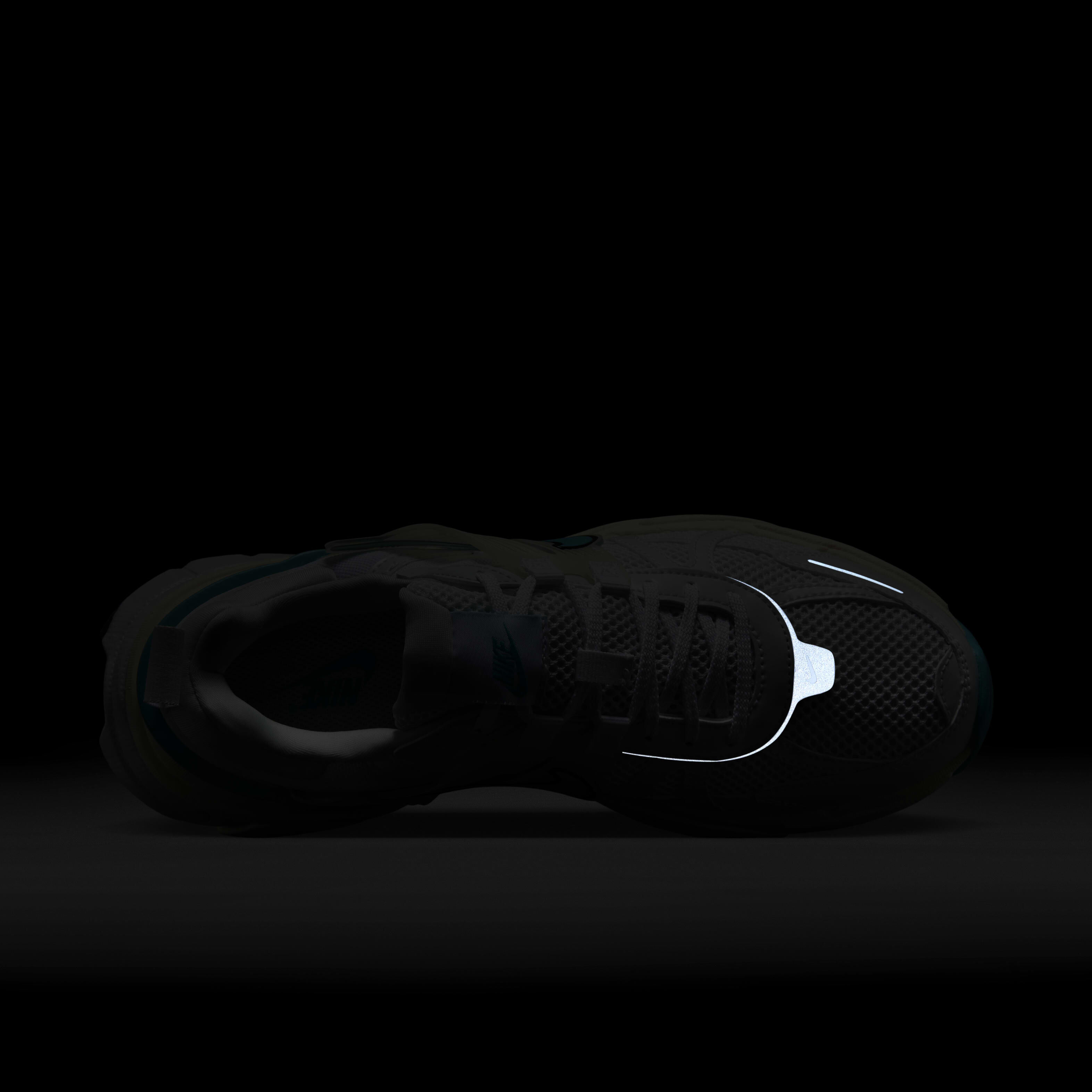 Nike V2K Run image number 9