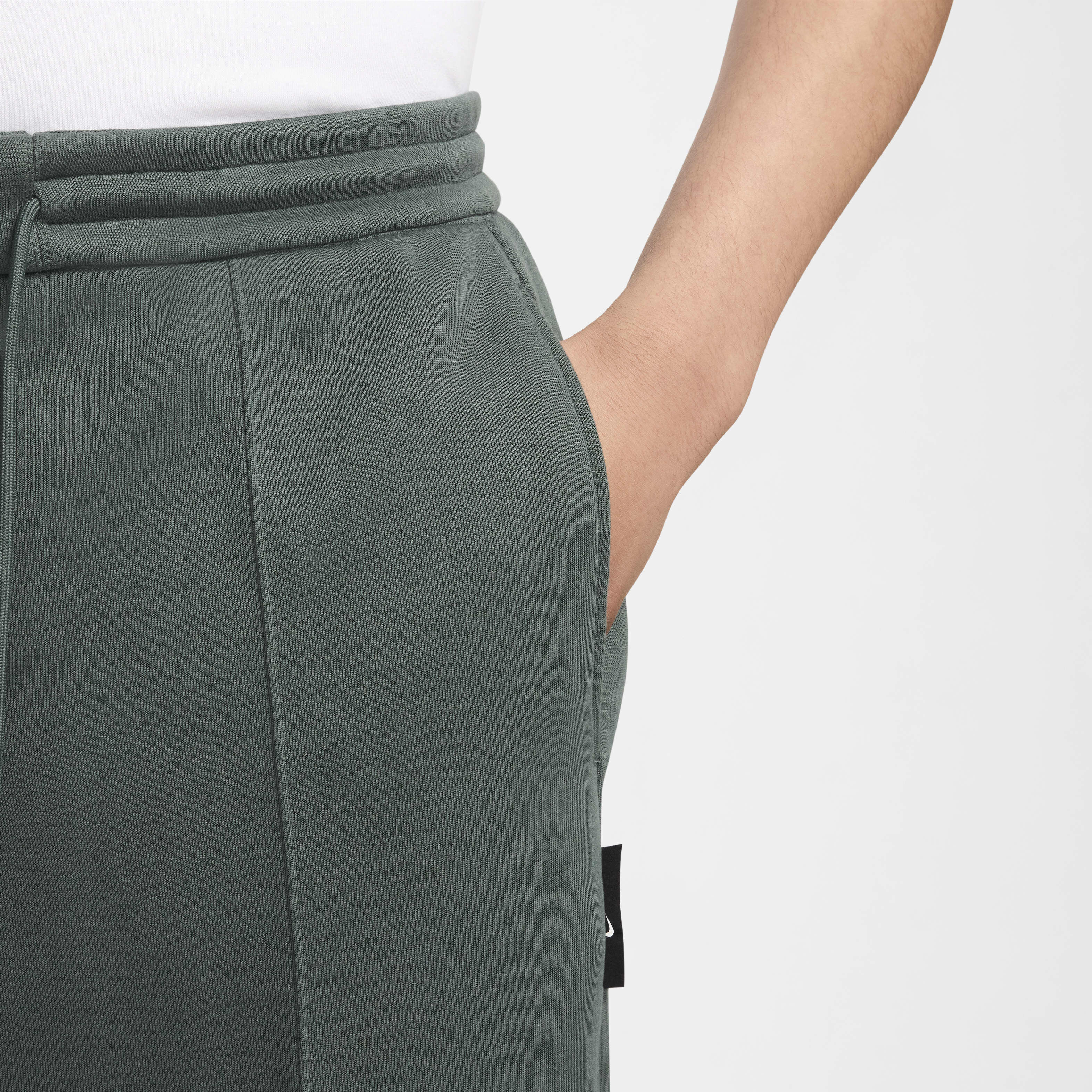 Nike Tech image number 3