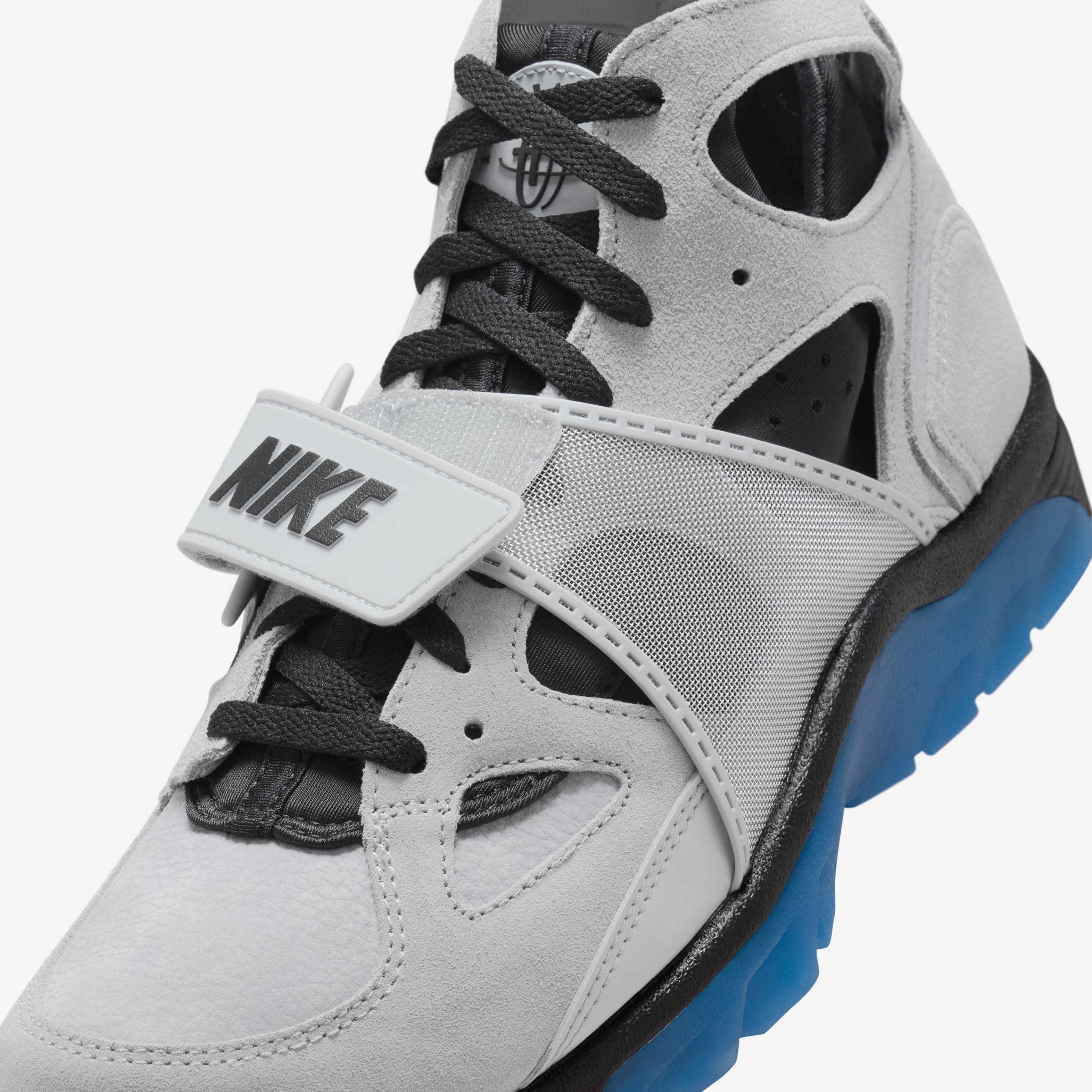 Nike Air Trainer Huarache image number 6