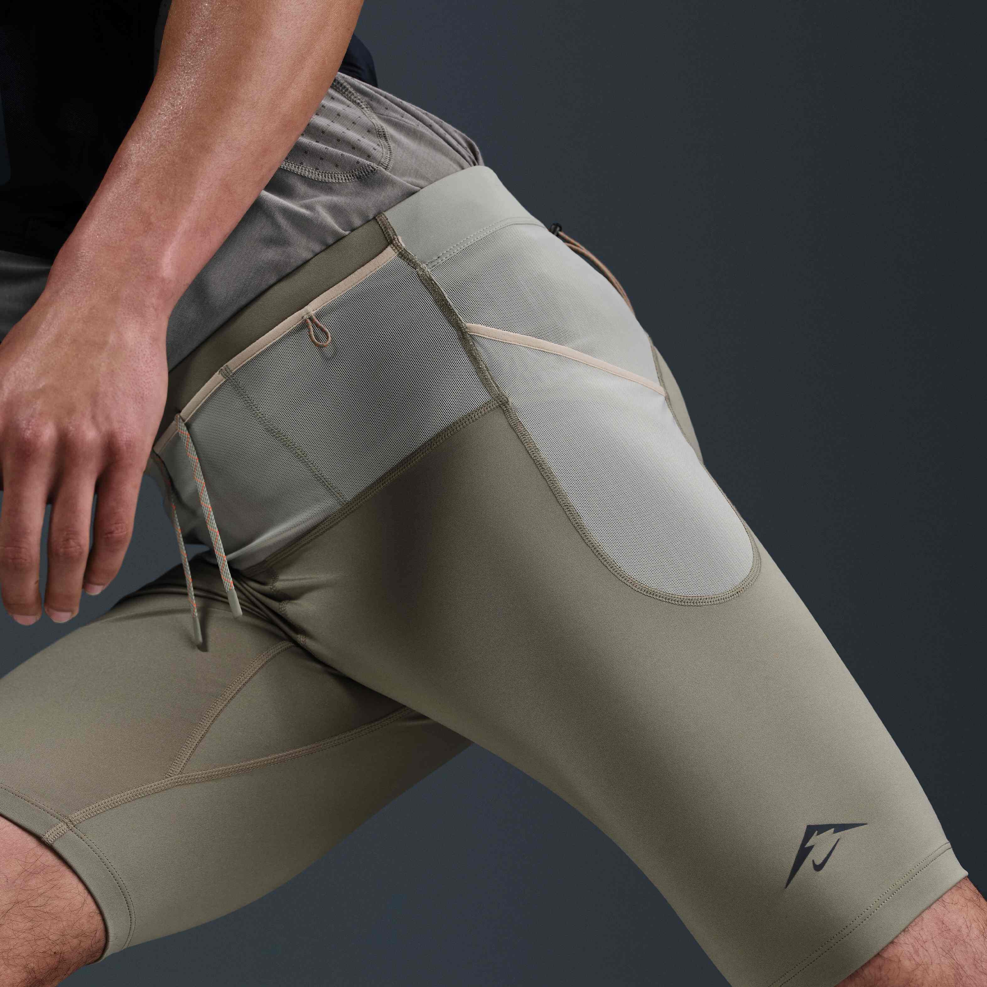 نايكي لافا لويز image number 4