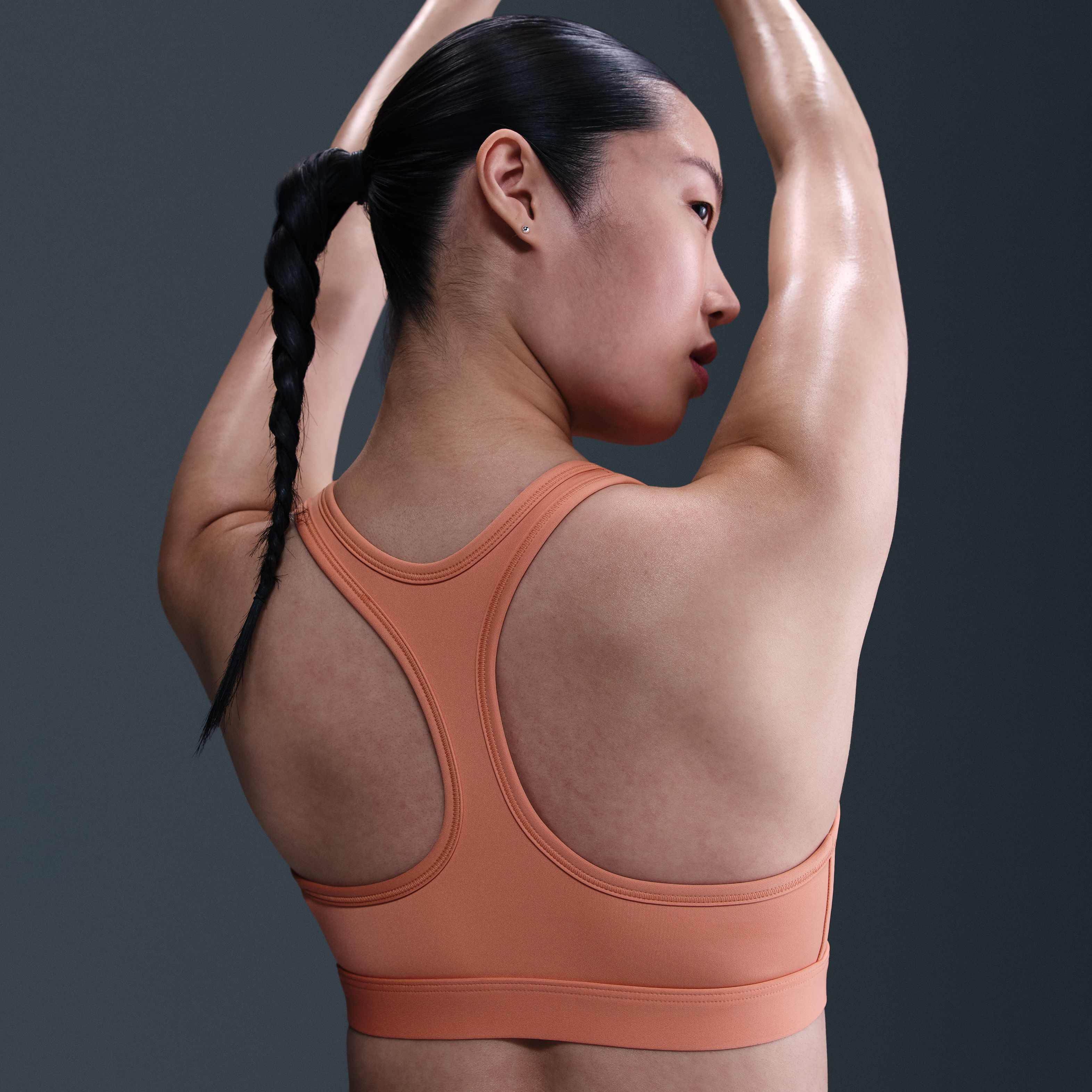 Nike Swoosh Light Support image number 1