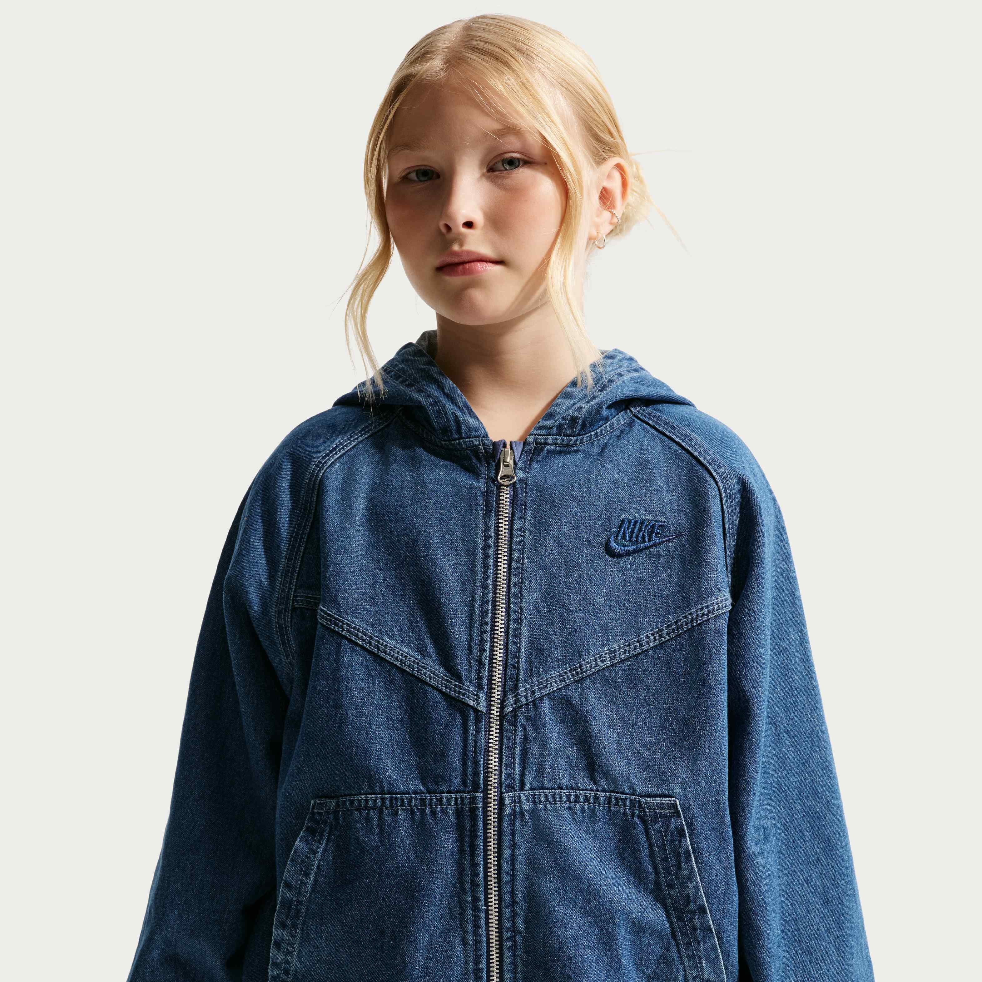 Nike Sportswear Collection image number 1
