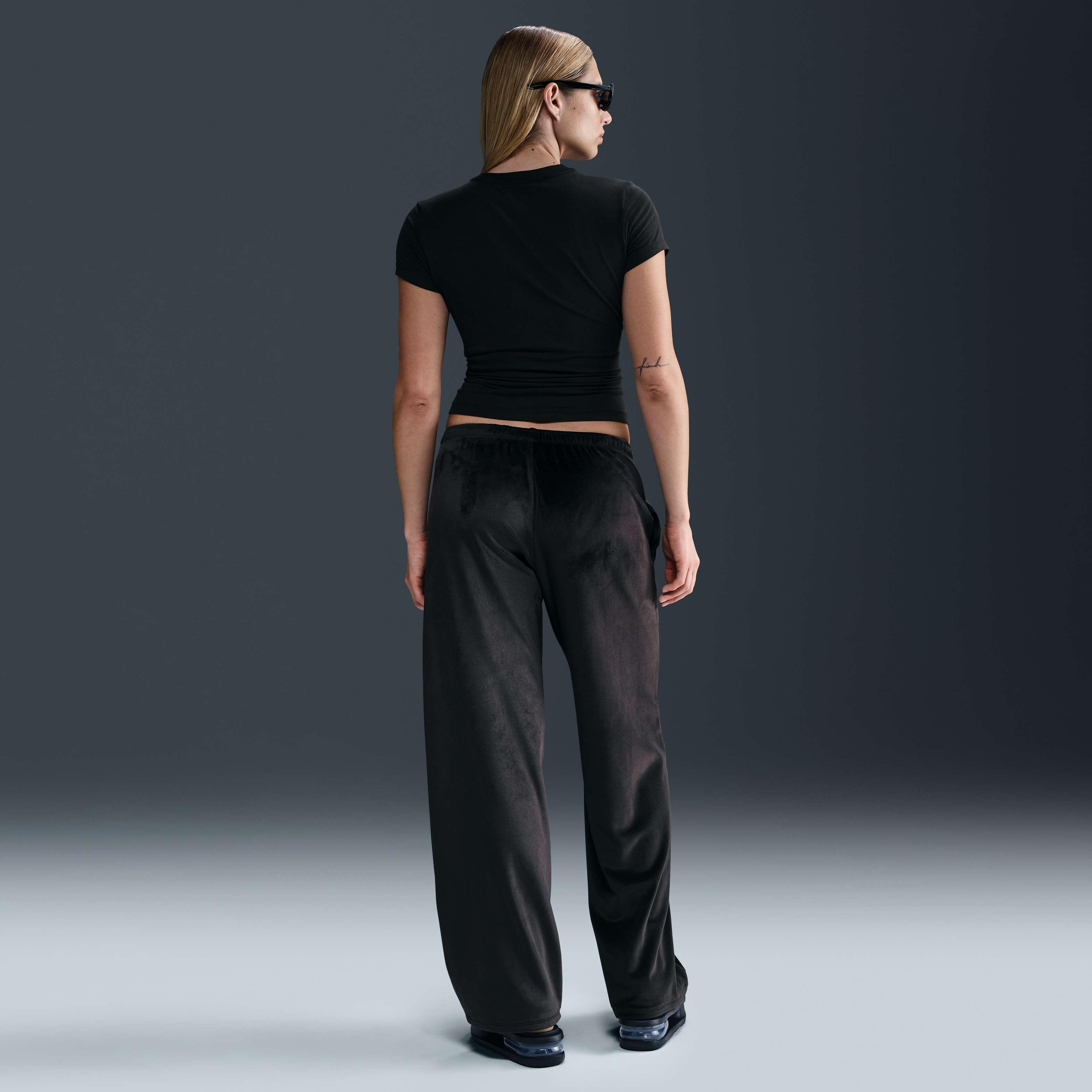 نايكي سبورتسوير تشيل نت image number 4