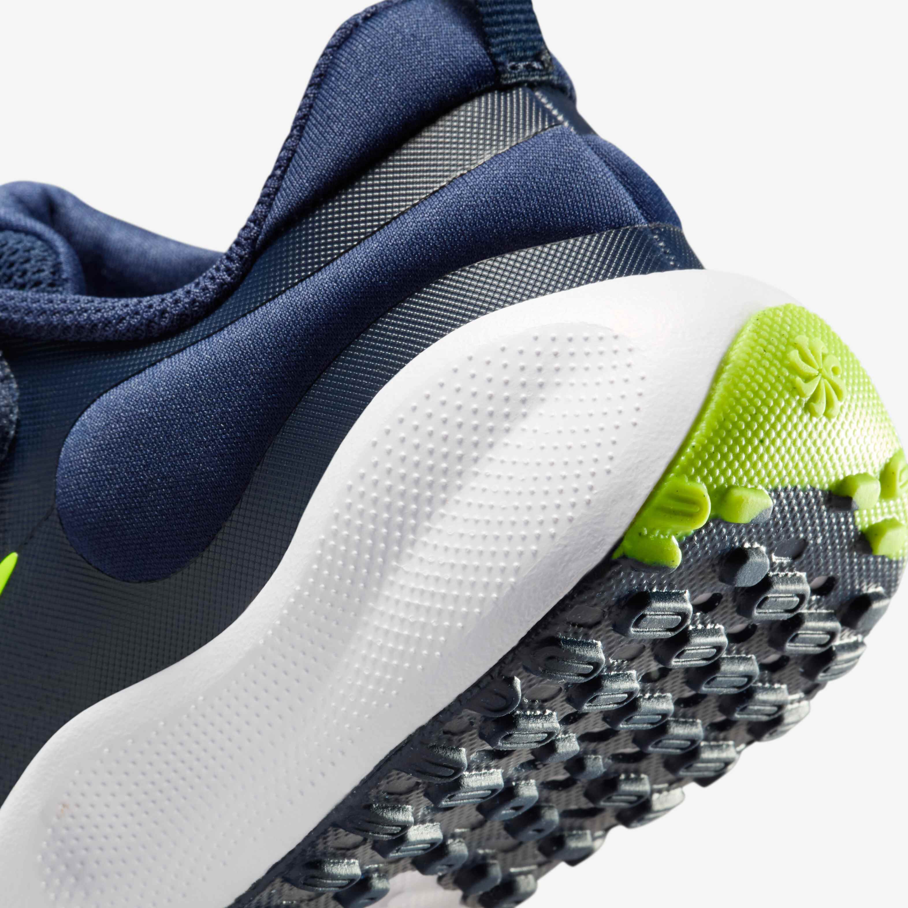Nike Revolution 7 image number 7