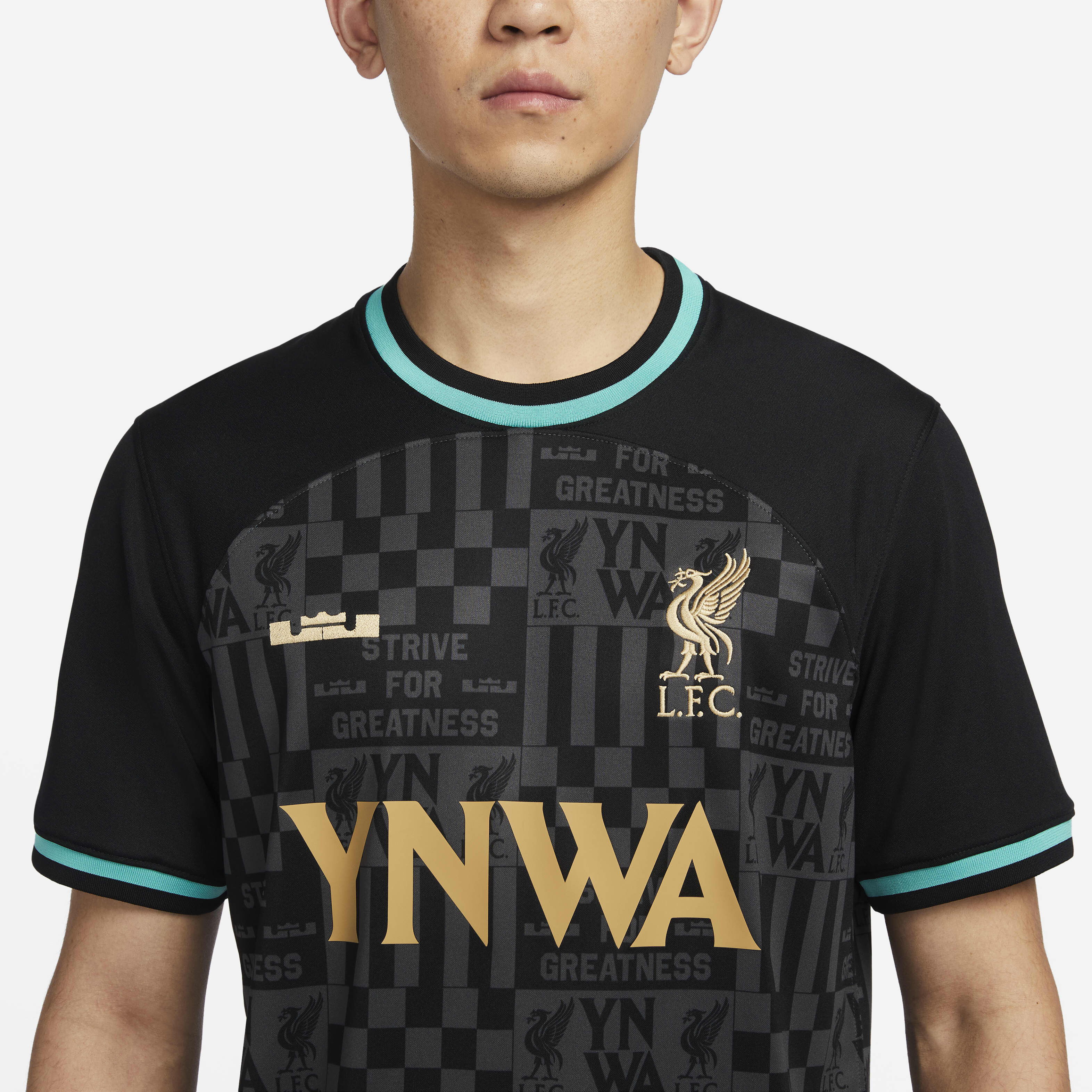 ★NIKE x LFC STADIUM★LEBRON DRI-FIT JERSEY T-シャツ★追跡可 Buy LeBron x Liverpool F.C. Stadium Men's Nike Dri-FIT