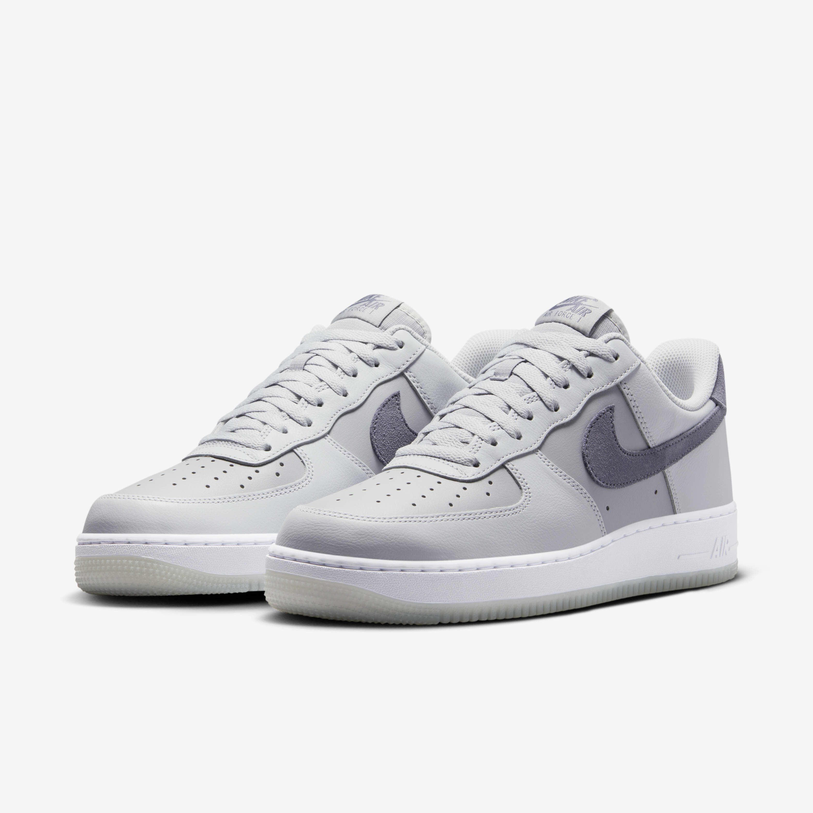 Nike Air Force 1 '07 LV8 image number 4