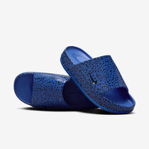 Nike Calm Electric