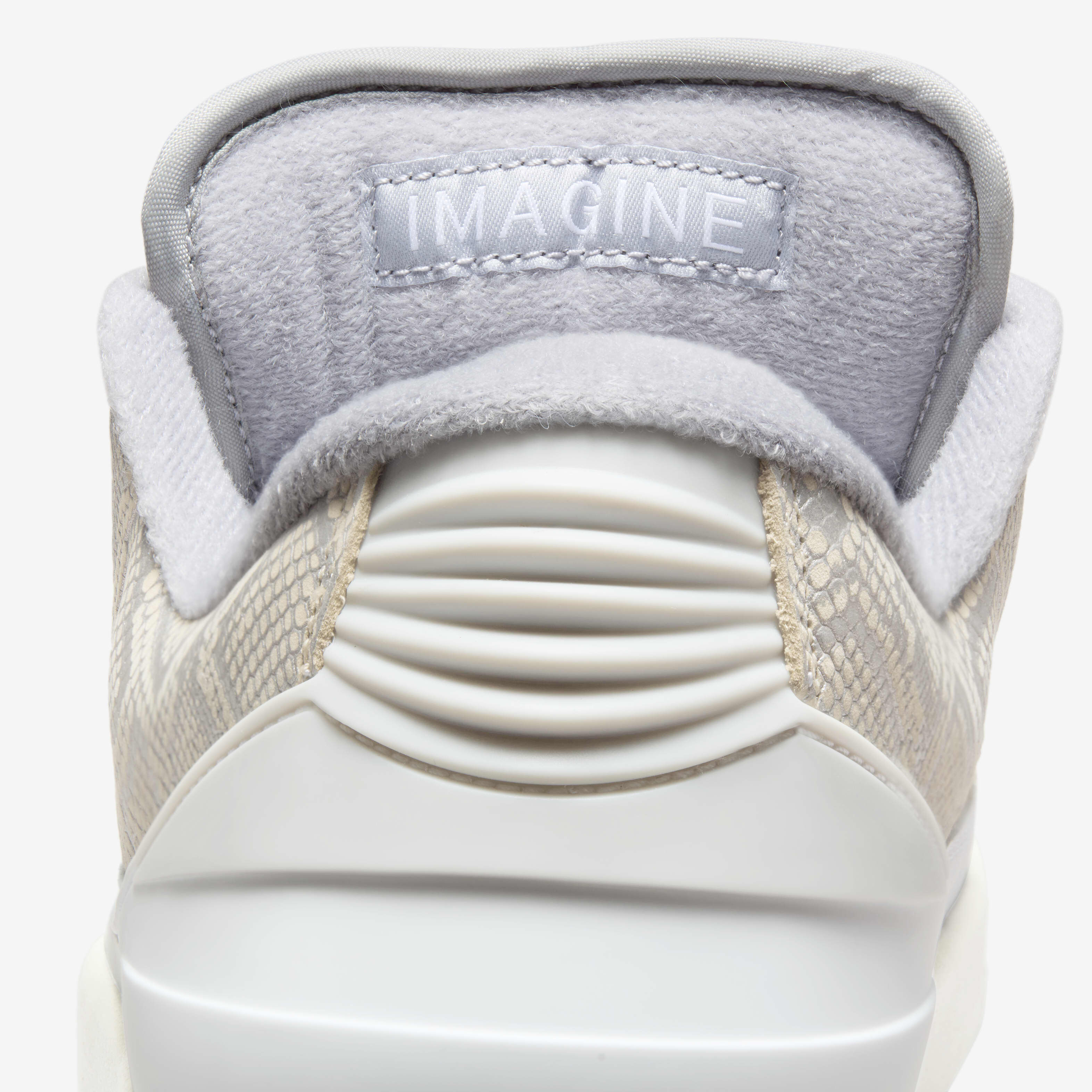 اير جوردن 2 لو image number 12