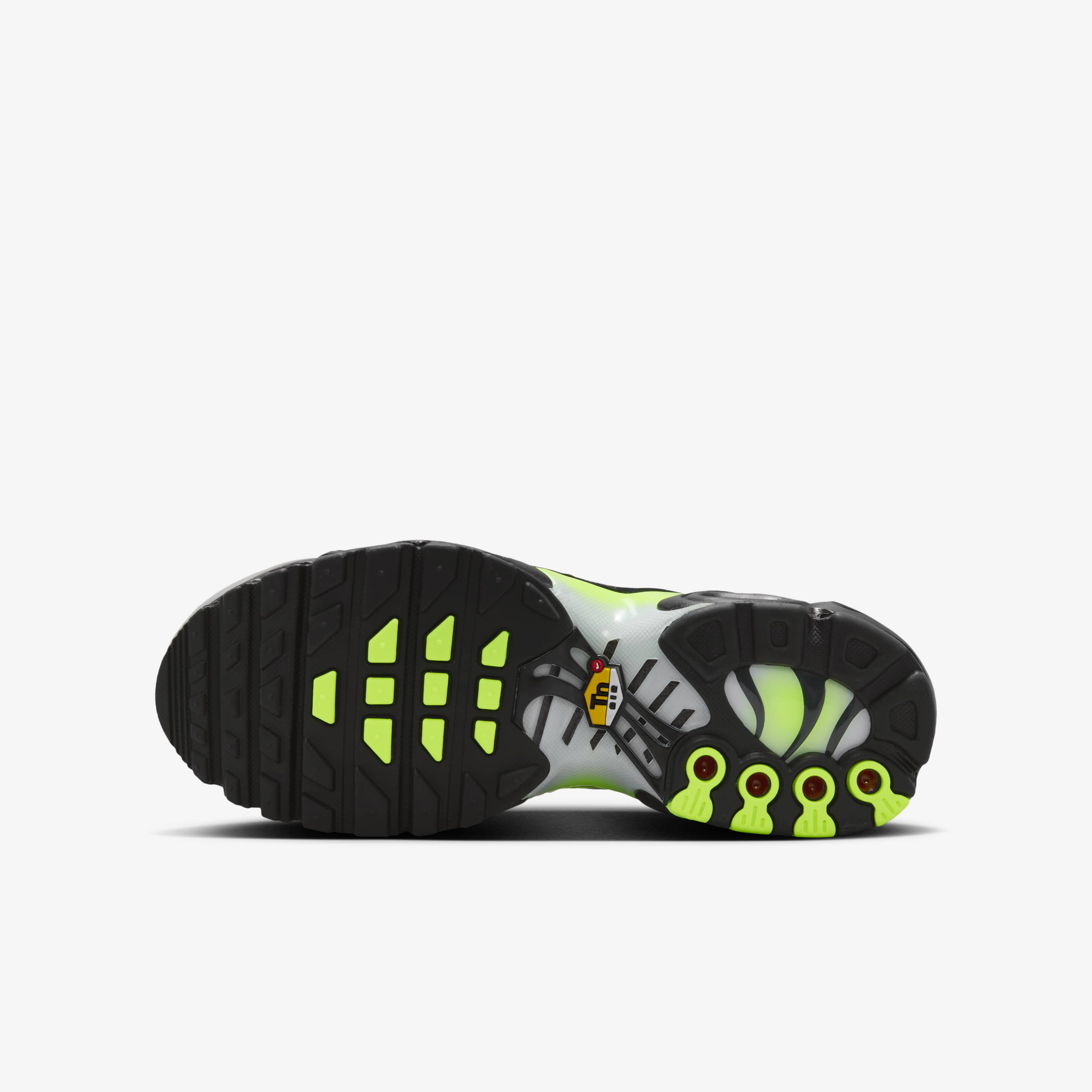 Nike Air Max Plus image number 1