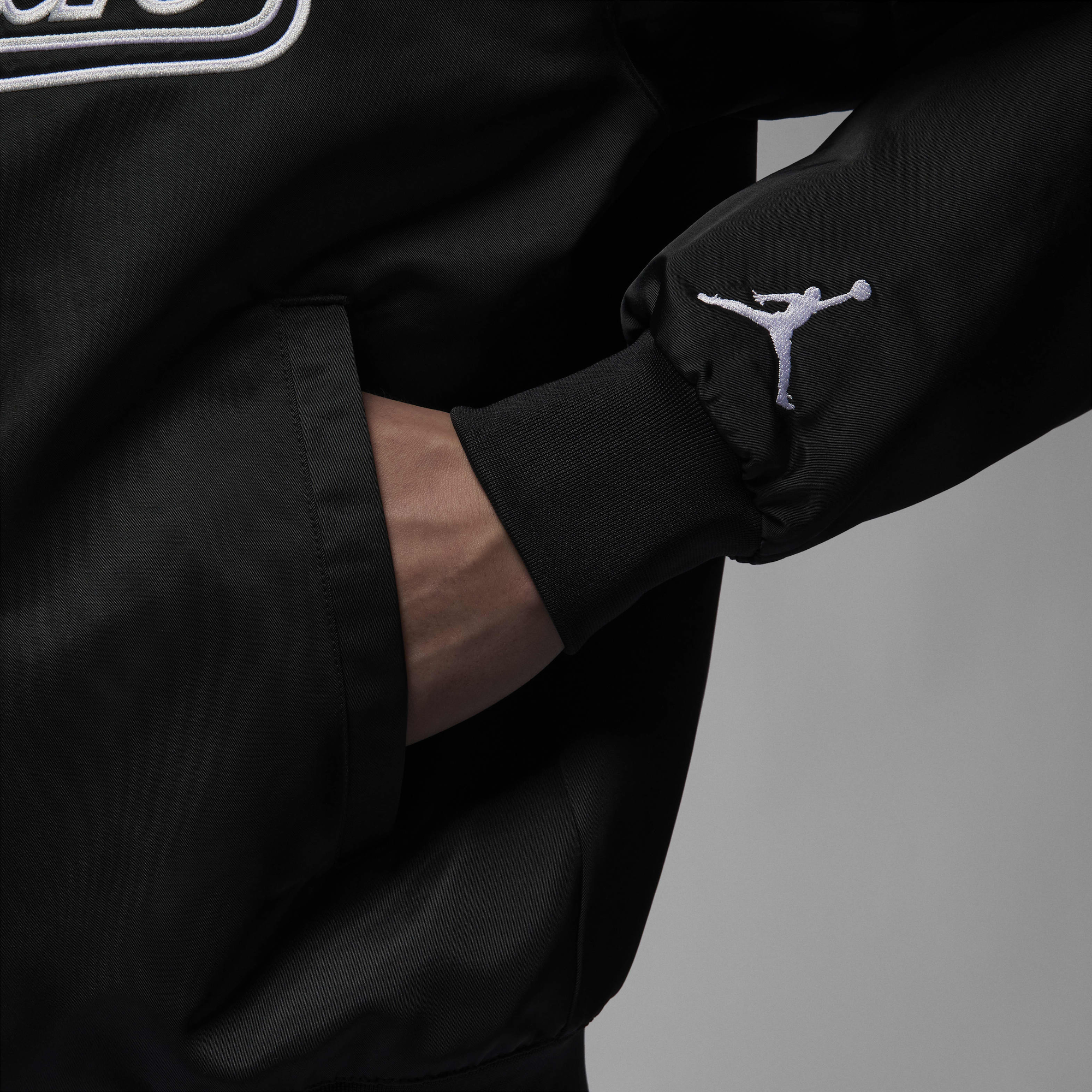 Zoom image