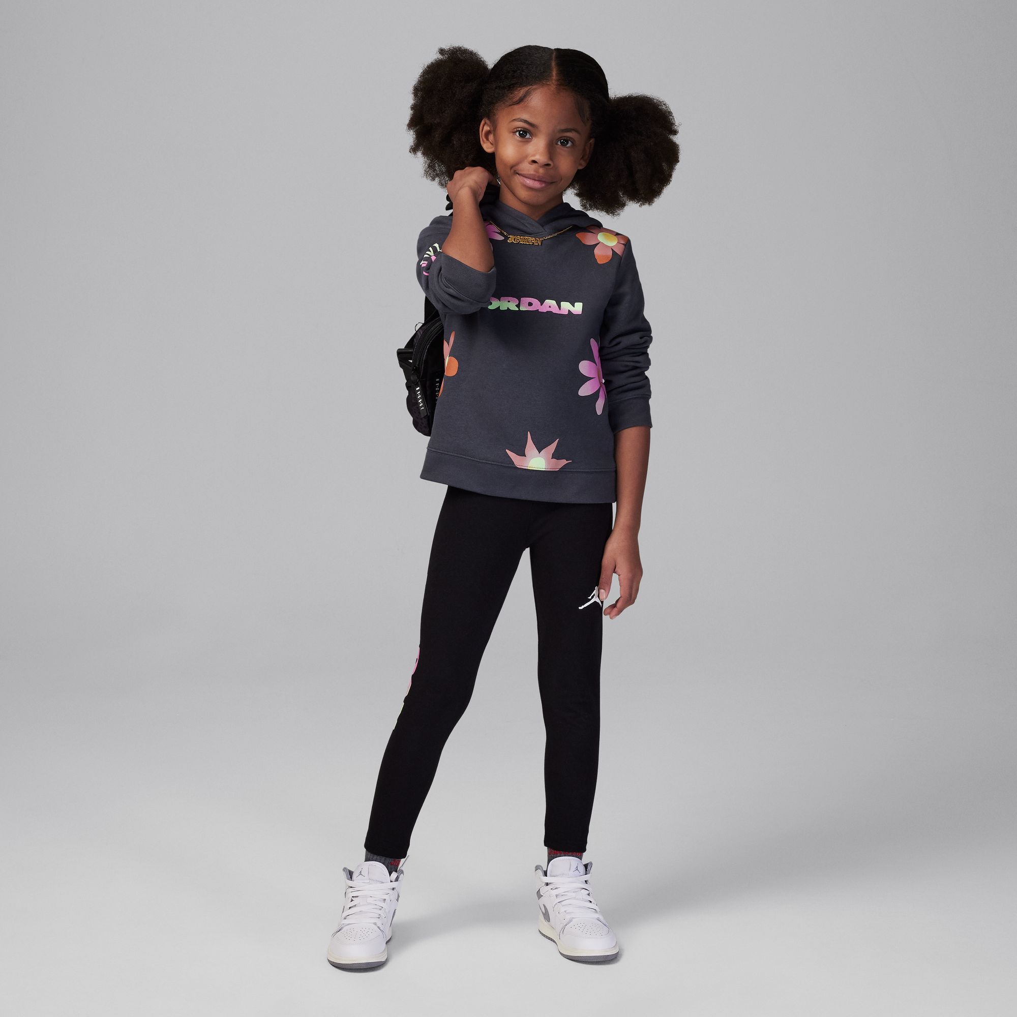 Jordan Deloris Jordan Flowers image number 0