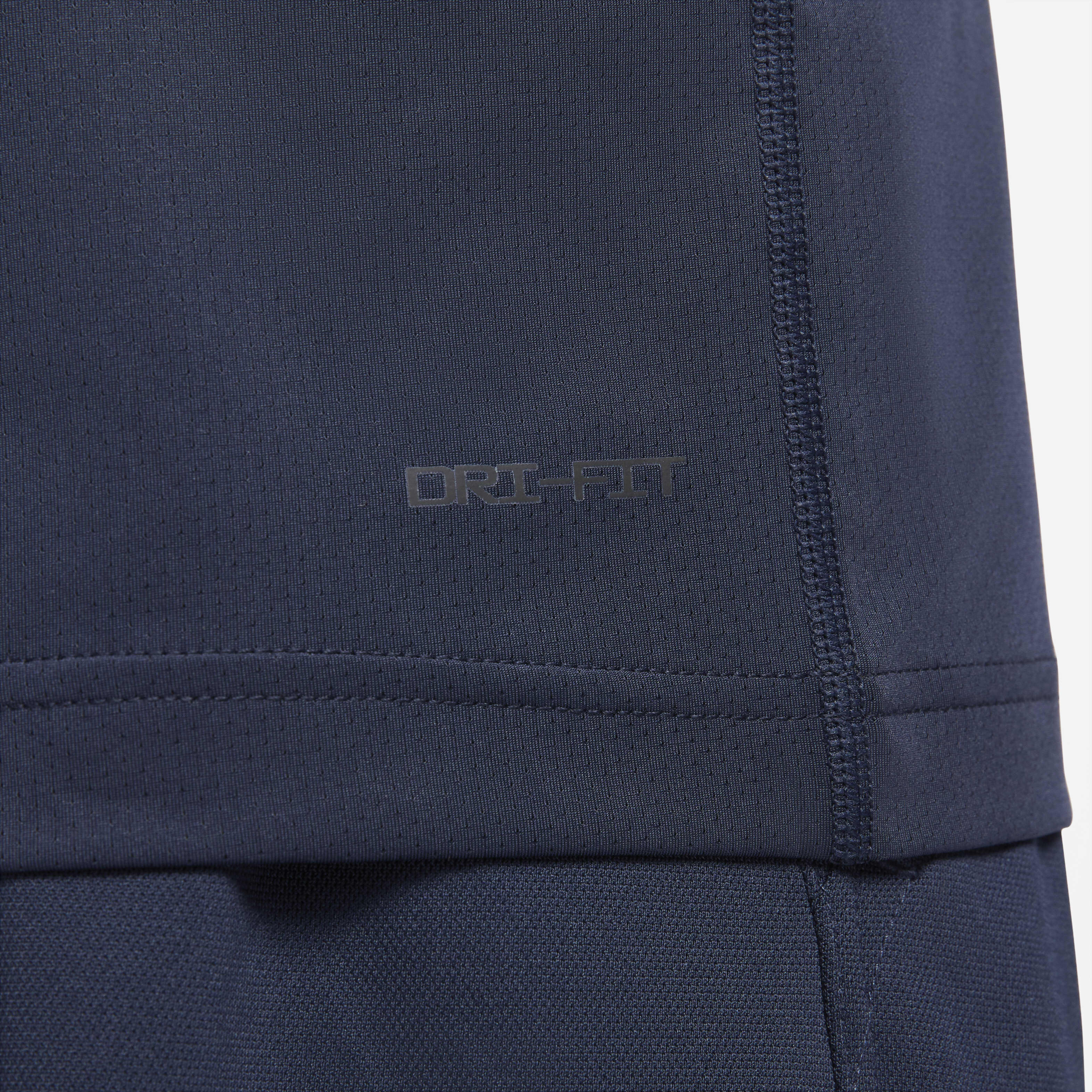 نايكي ريدي image number 3