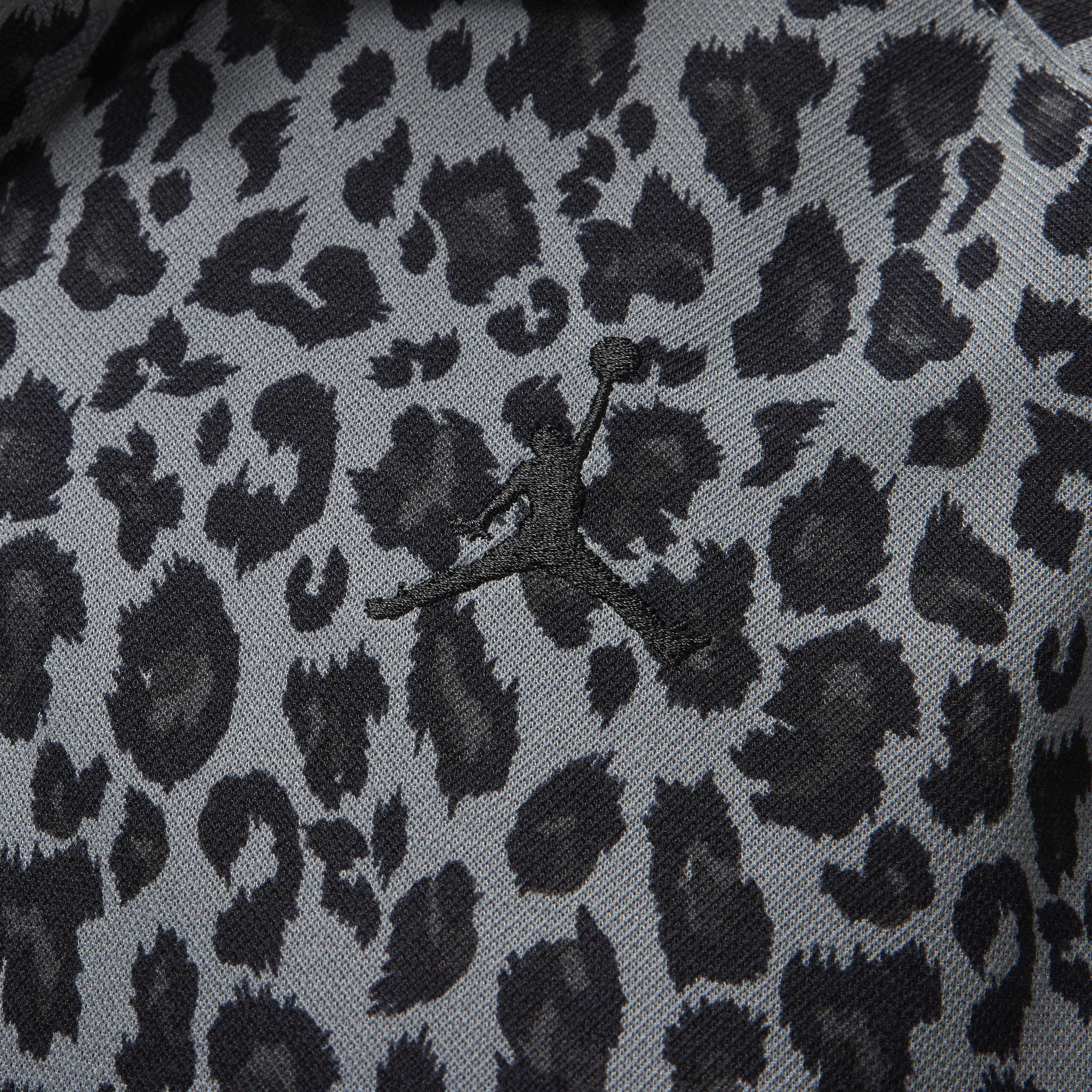 جوردن دراي-فت سبورت image number 3