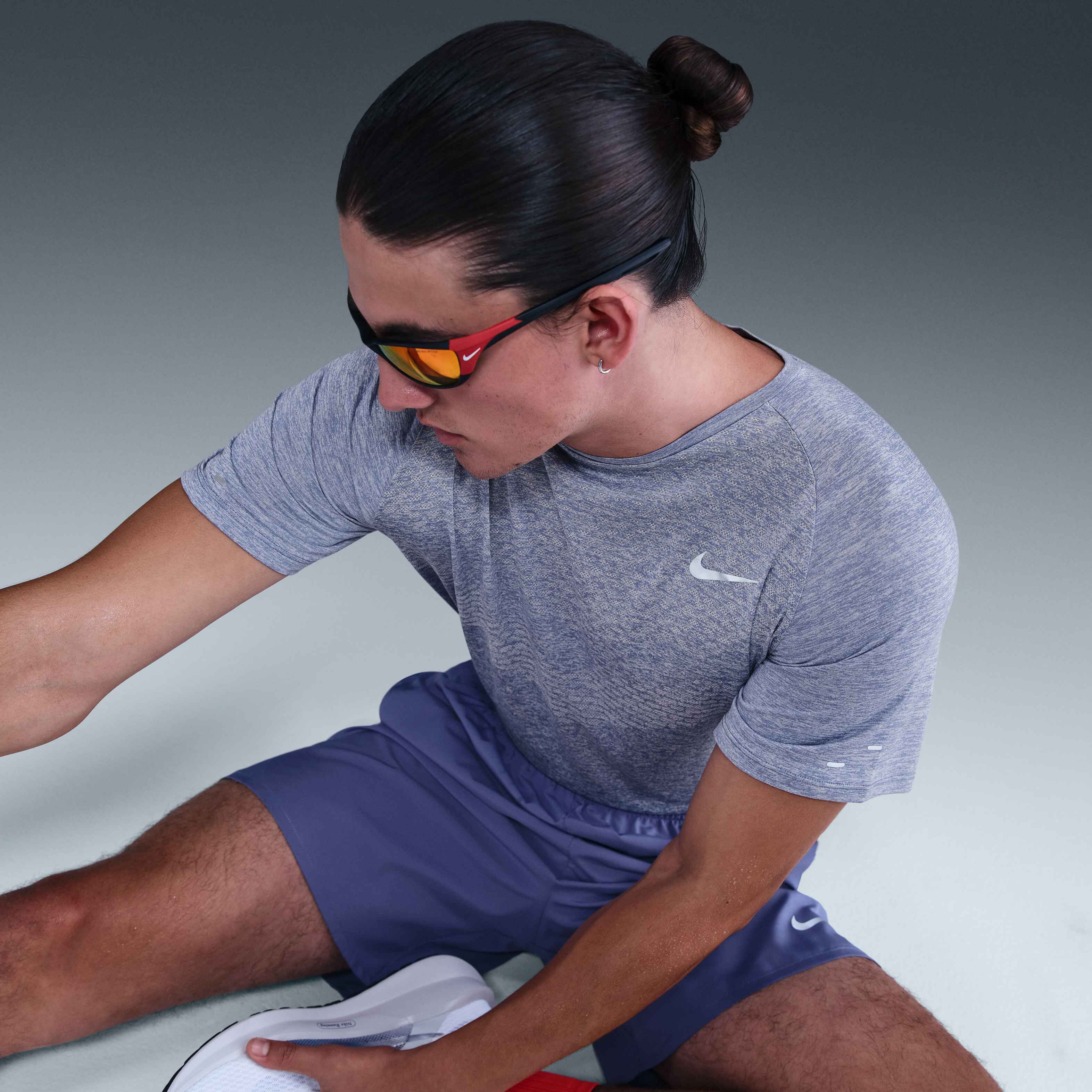 Nike Stride image number 2