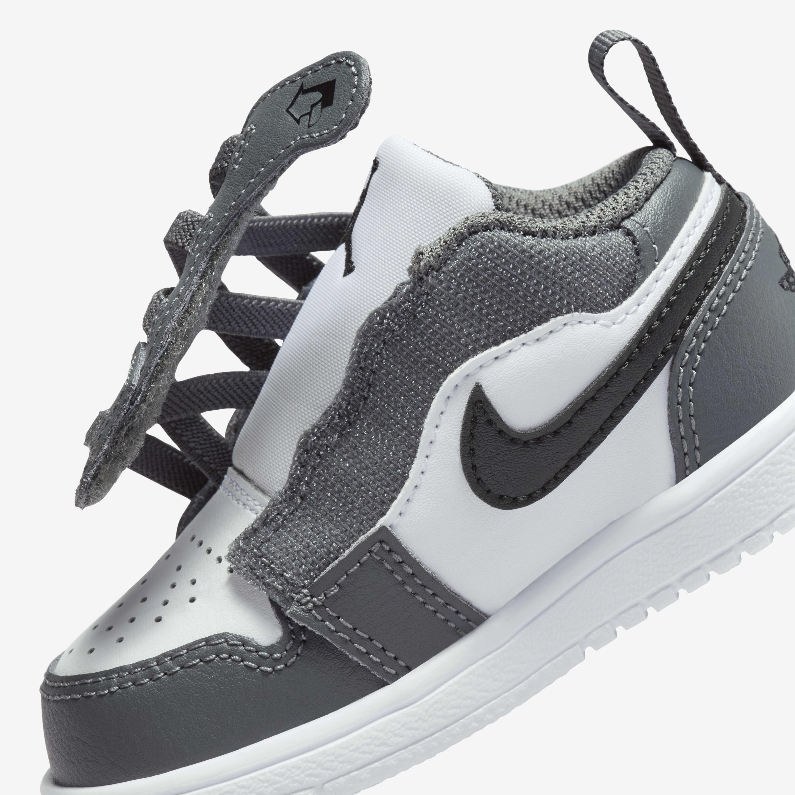 جوردن 1 لو الت image number 7