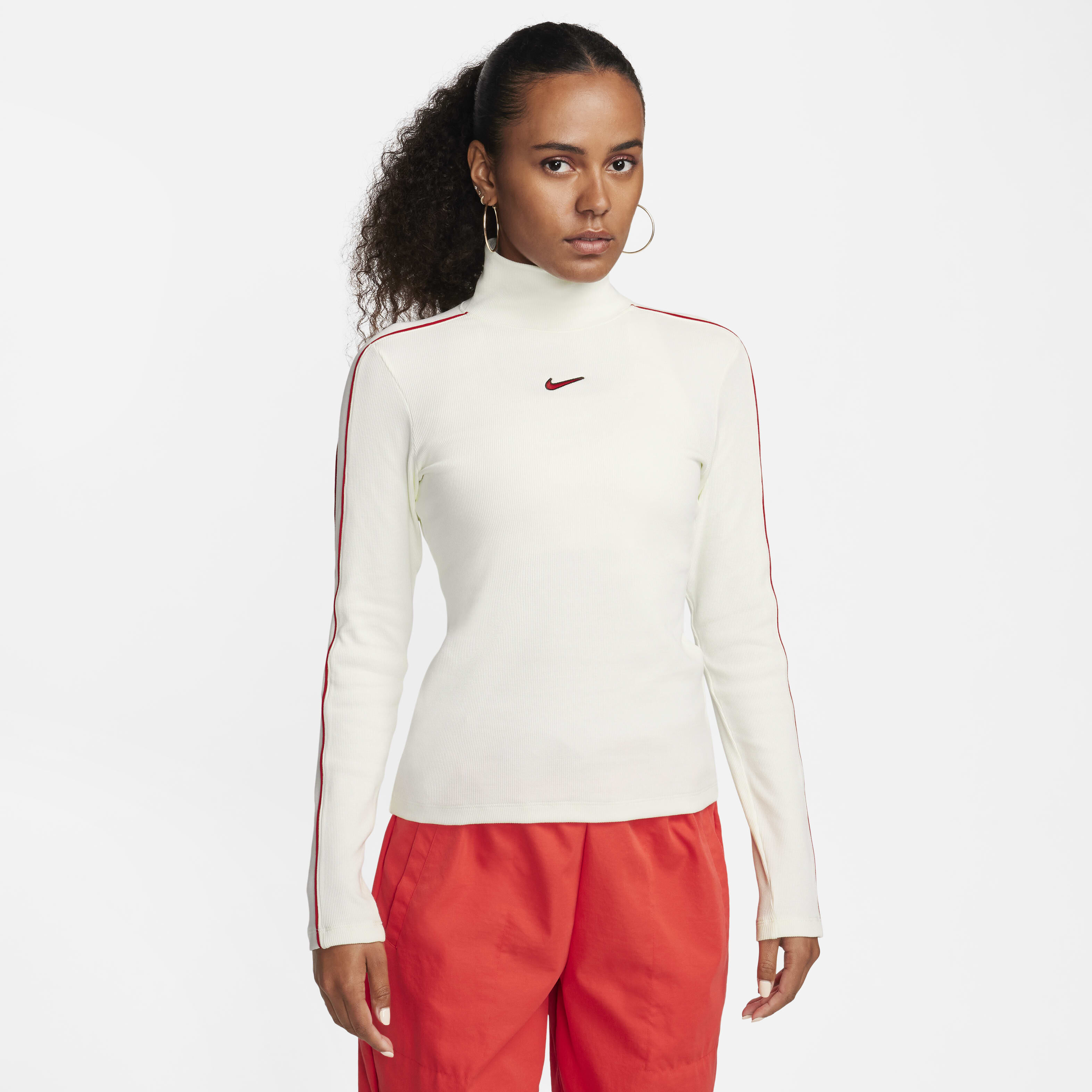 Nike Sportswear image number 0