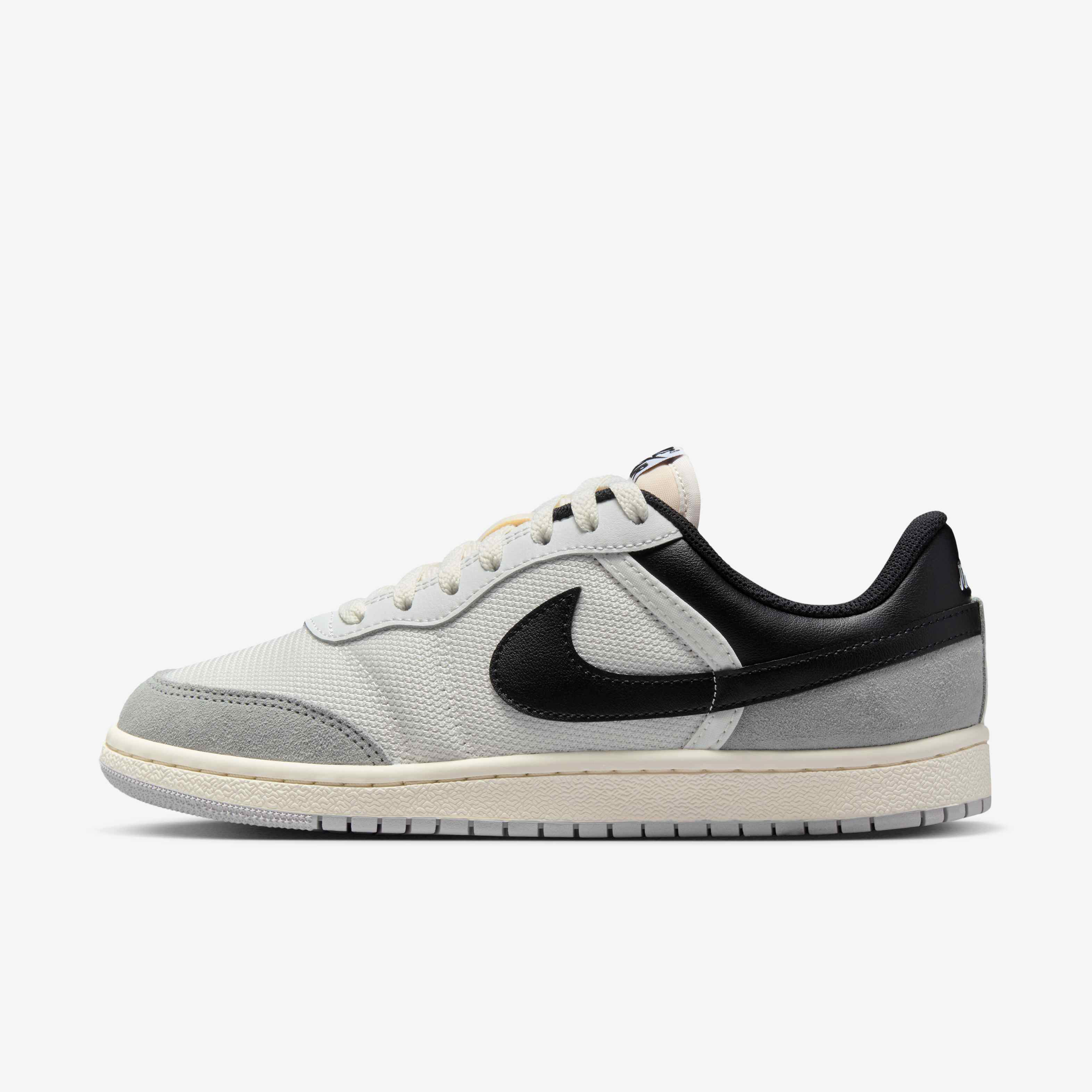 Air Jordan Skyline Low image number 0