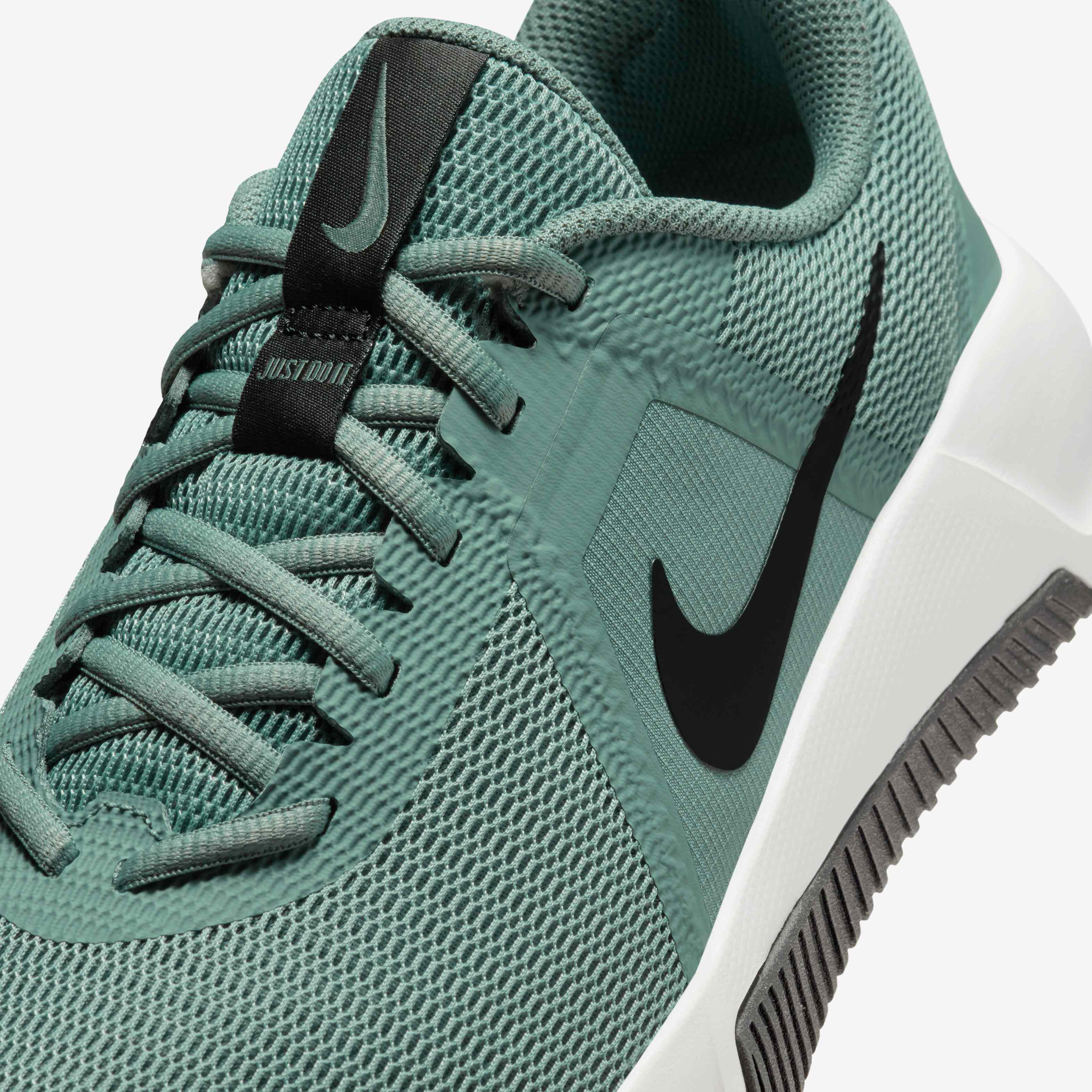 Nike MC Trainer 3 image number 6