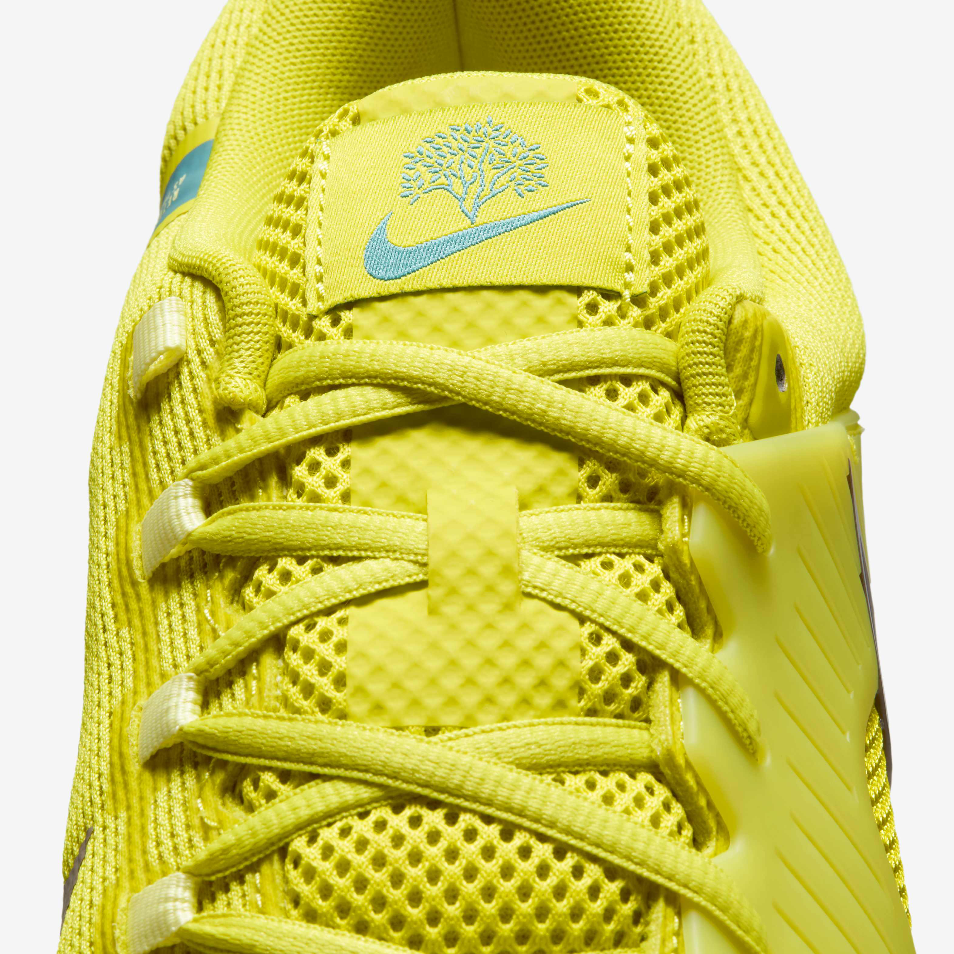 نايكي جي بي تشالنج 1 بريميوم image number 8