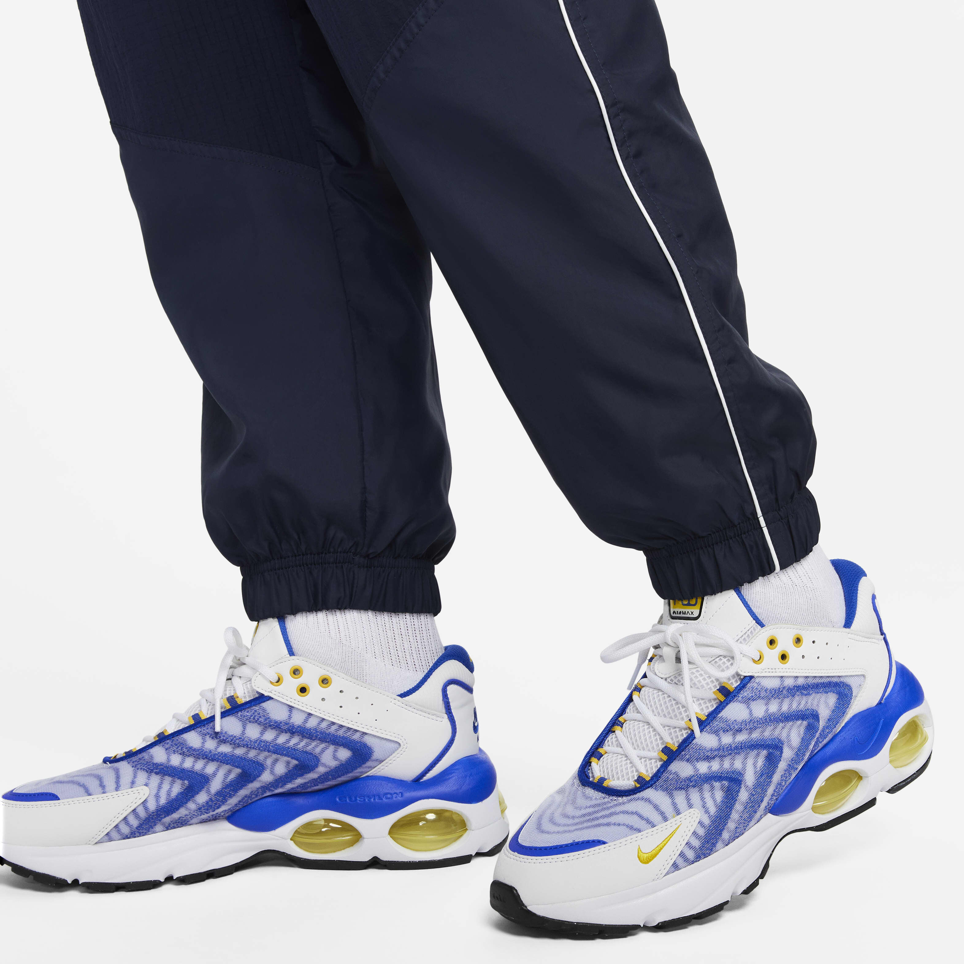 اير image number 5