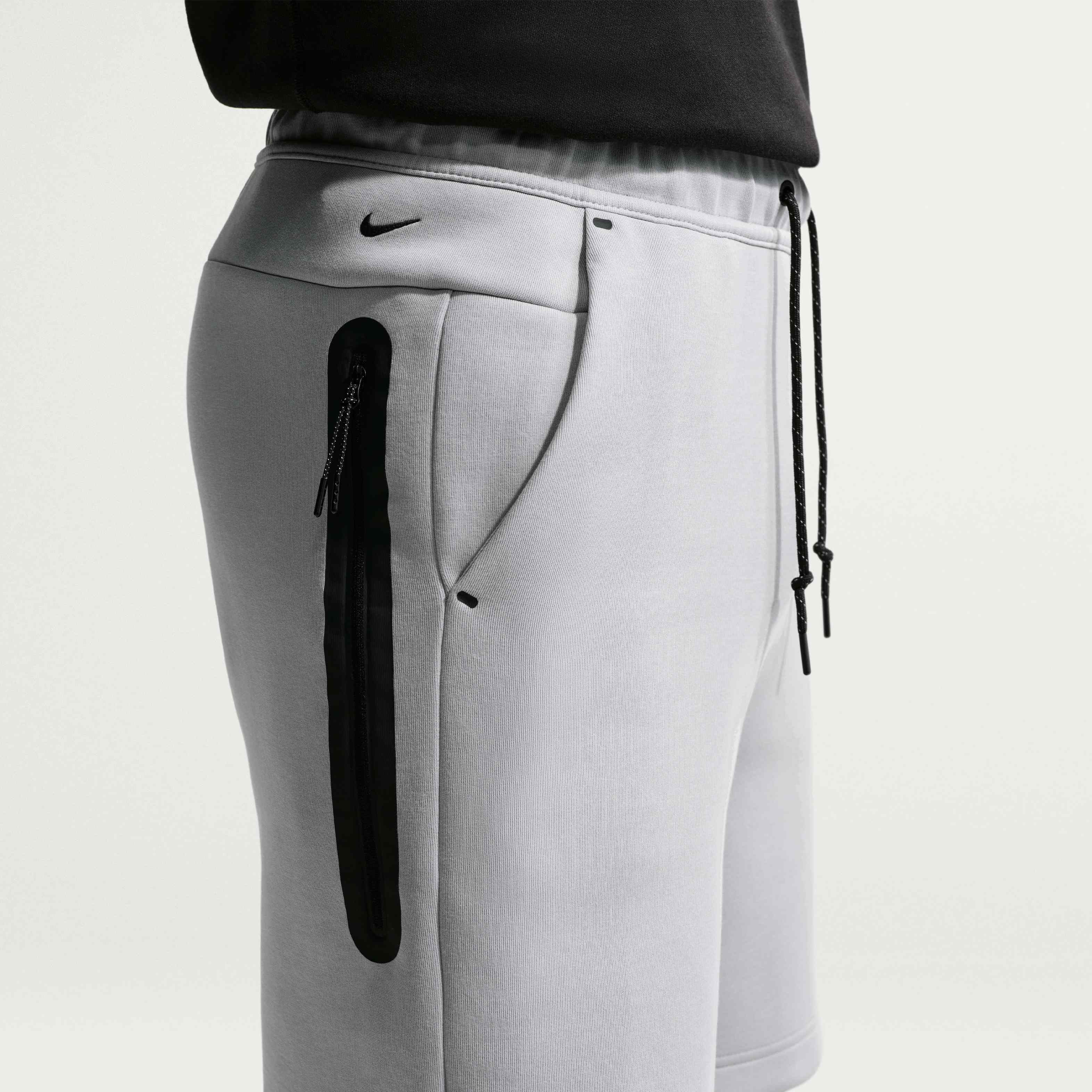 Nike Tech image number 2