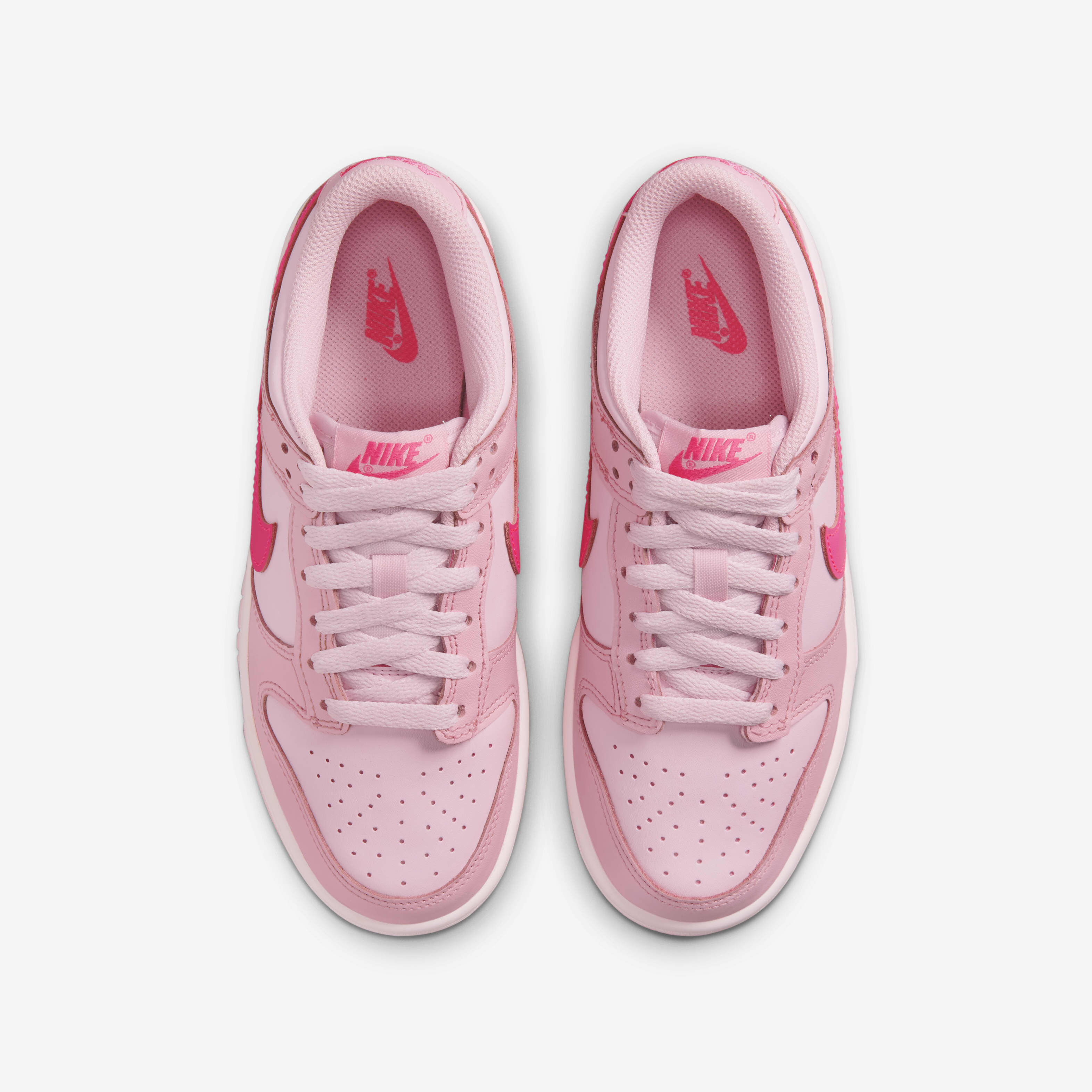 Nike Dunk Low image number 3