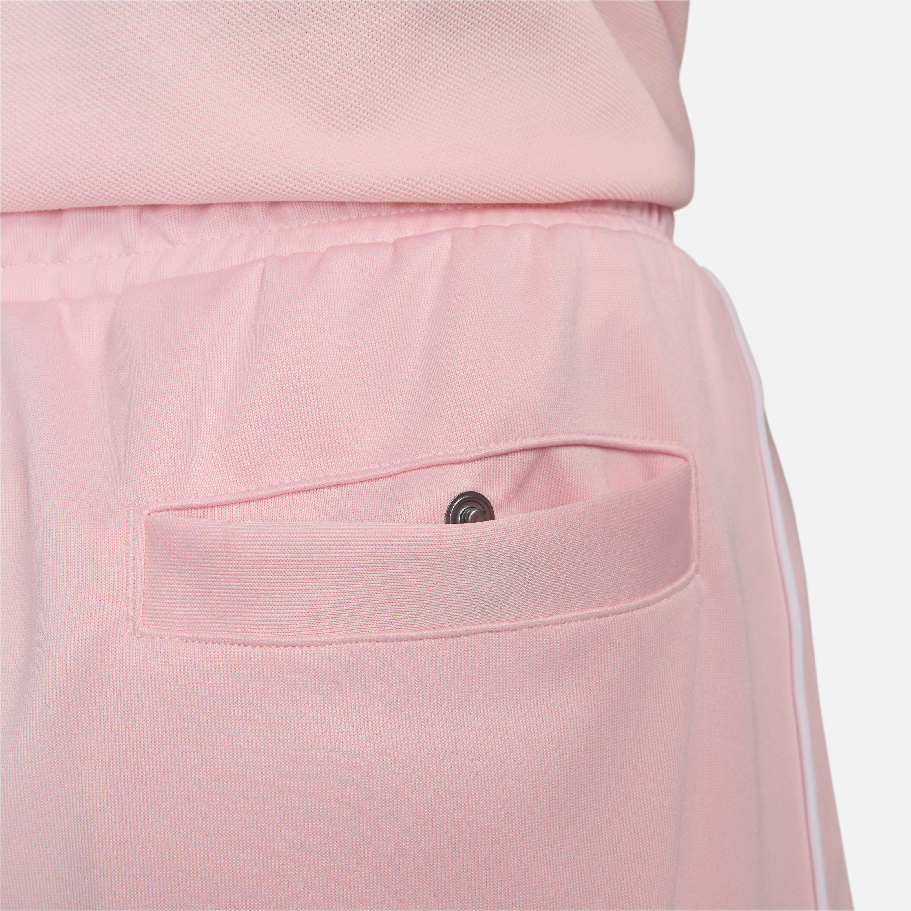 نايكي كلوب image number 5