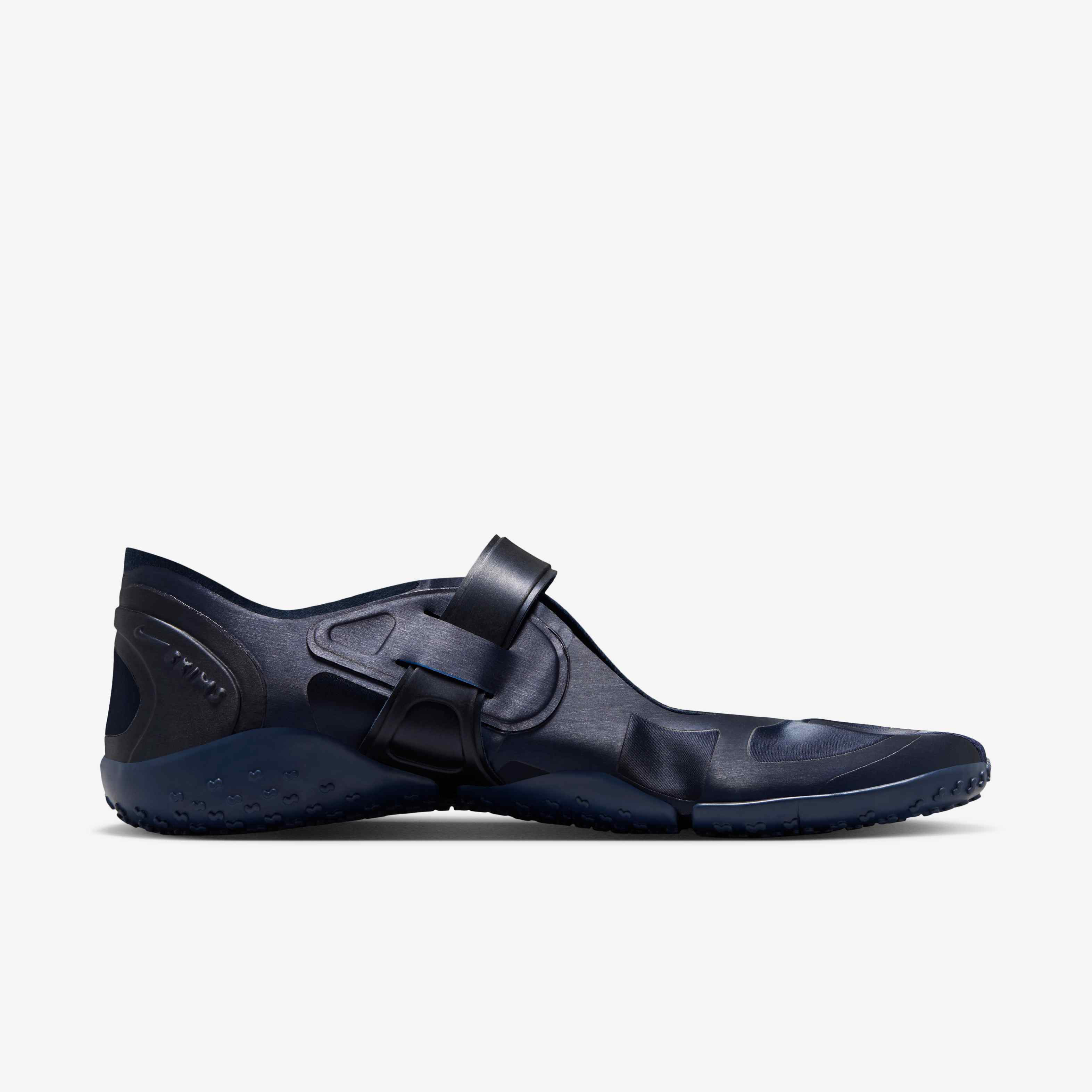 NikeSKIMS Rift Satin image number 2