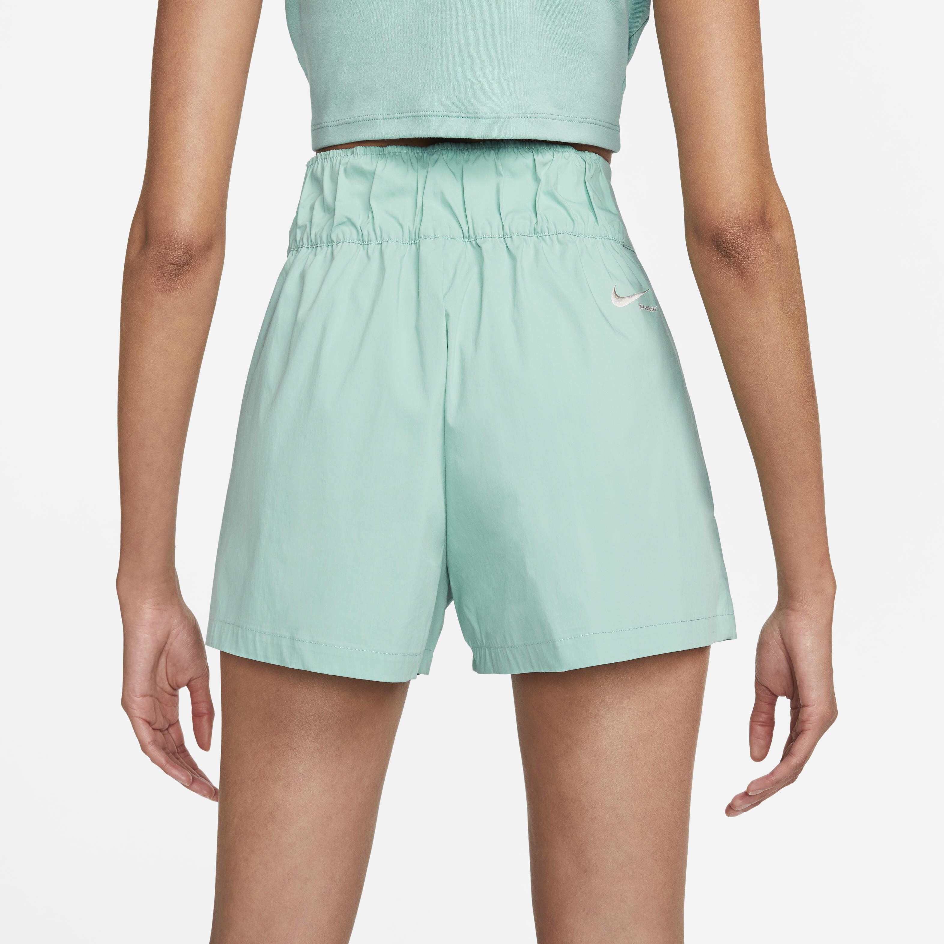 نايكي سبورتسوير كوليكشن image number 2