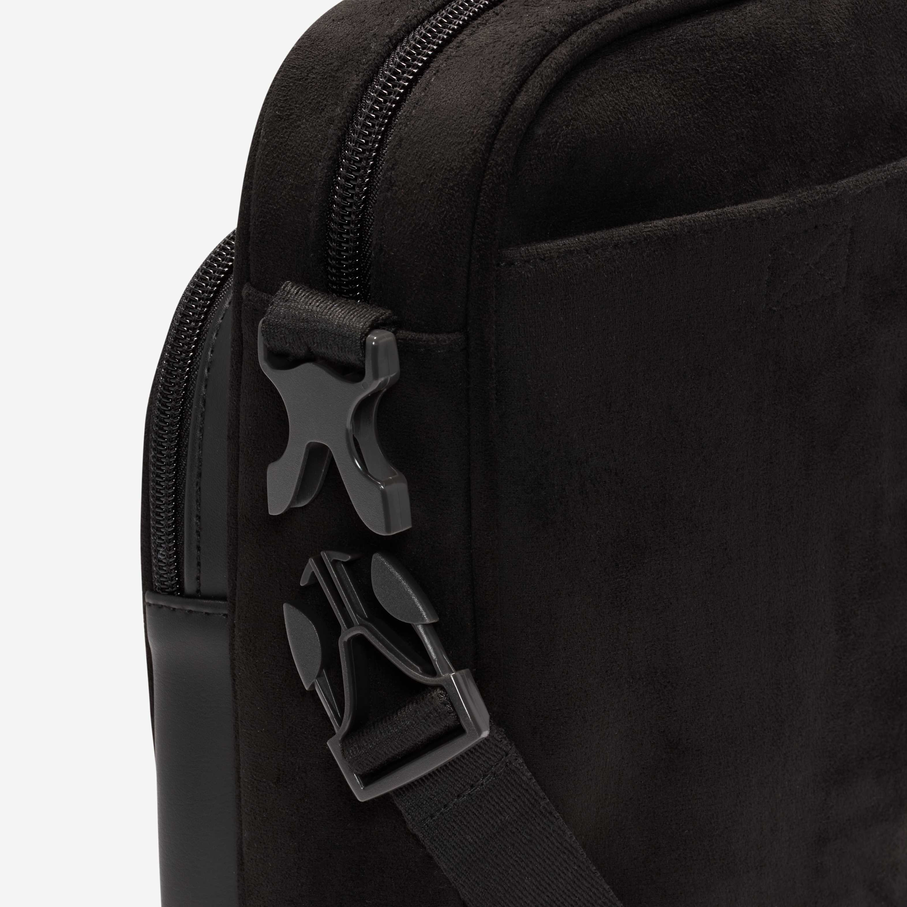 Air Jordan image number 7