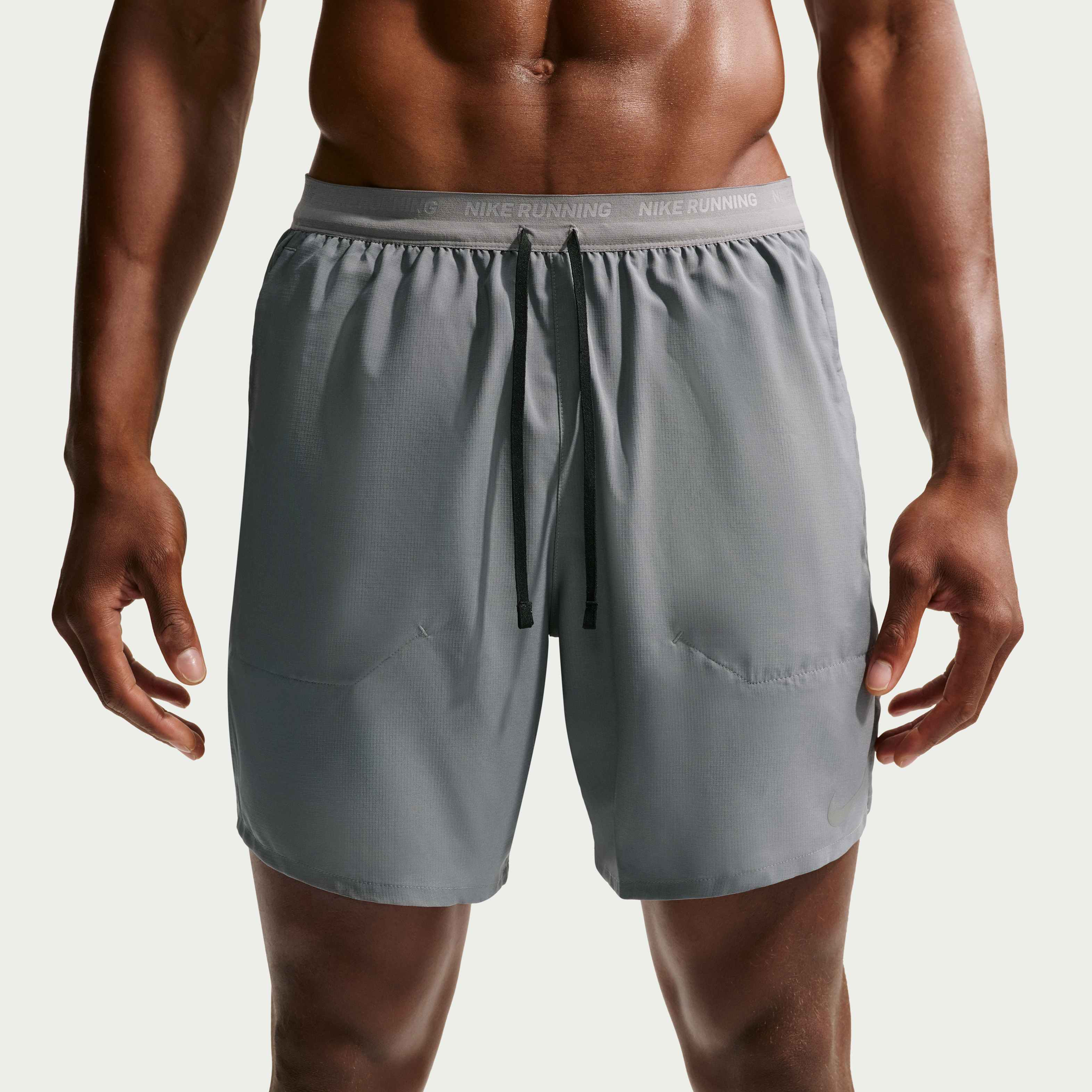 Nike Stride image number 1