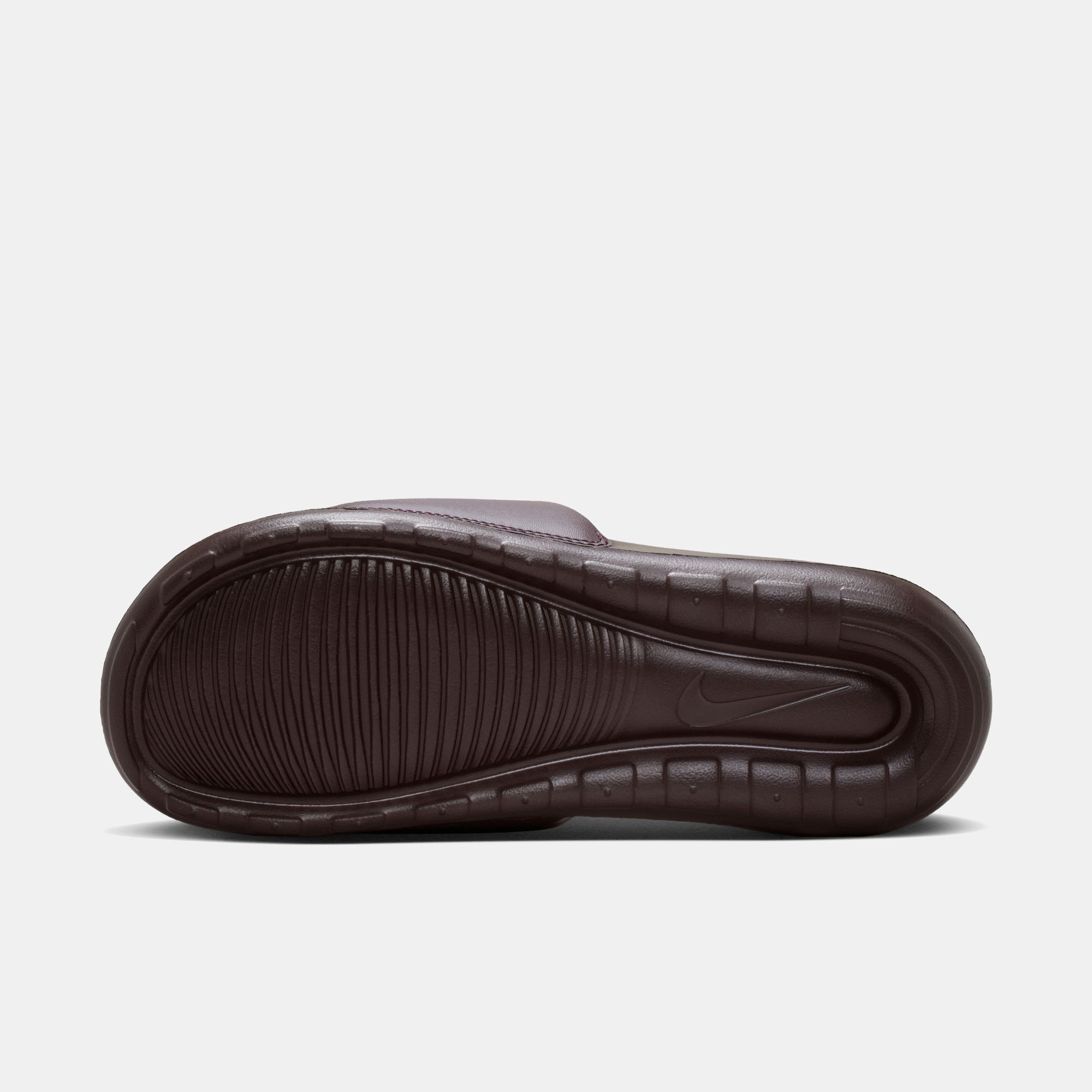 نايكي فيكتوري ون image number 5