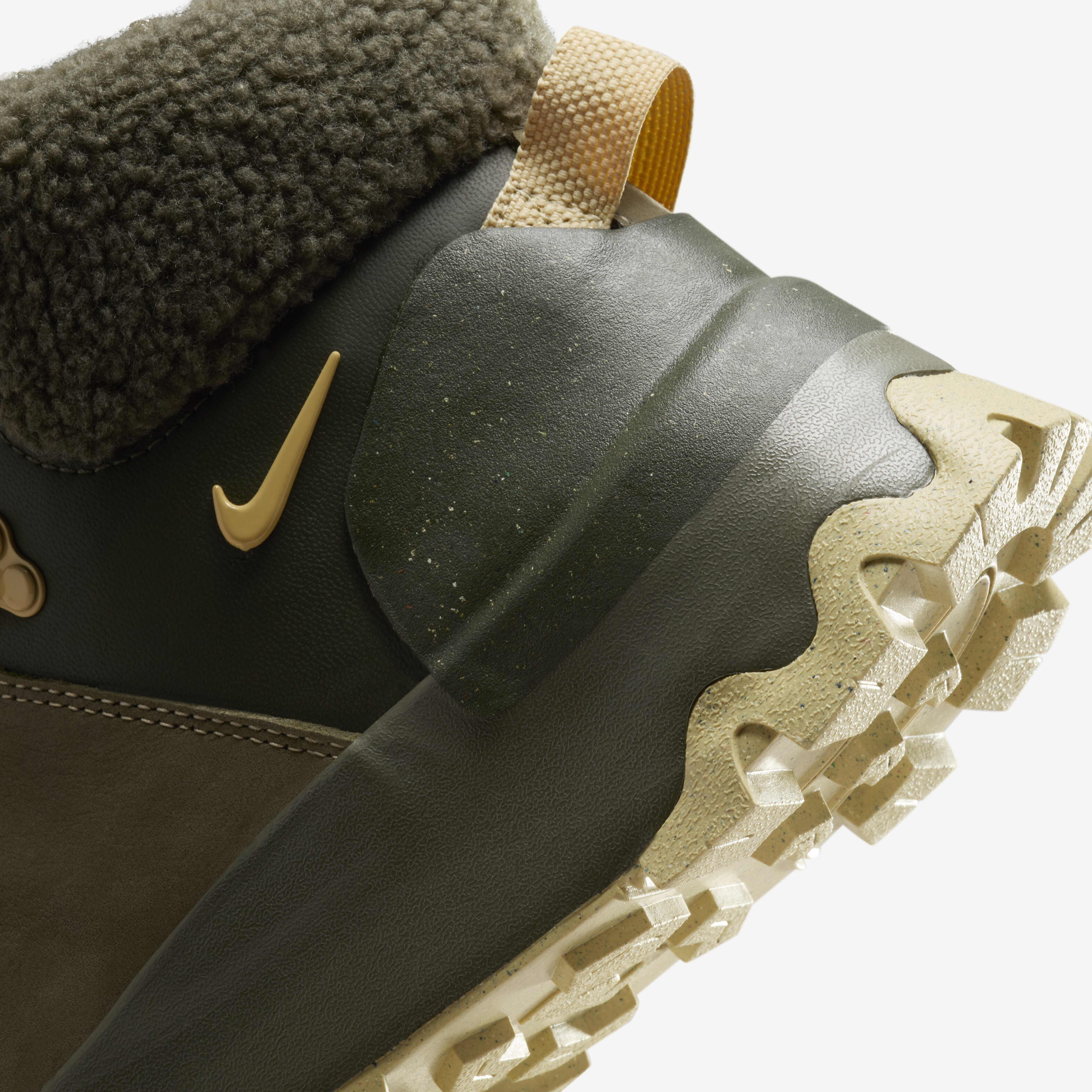 Nike waterproof boots clearance