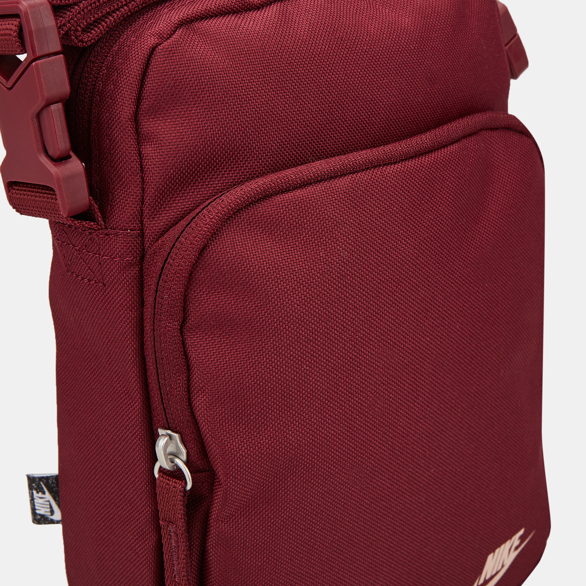 Heritage Cross-Body Bag image number 3