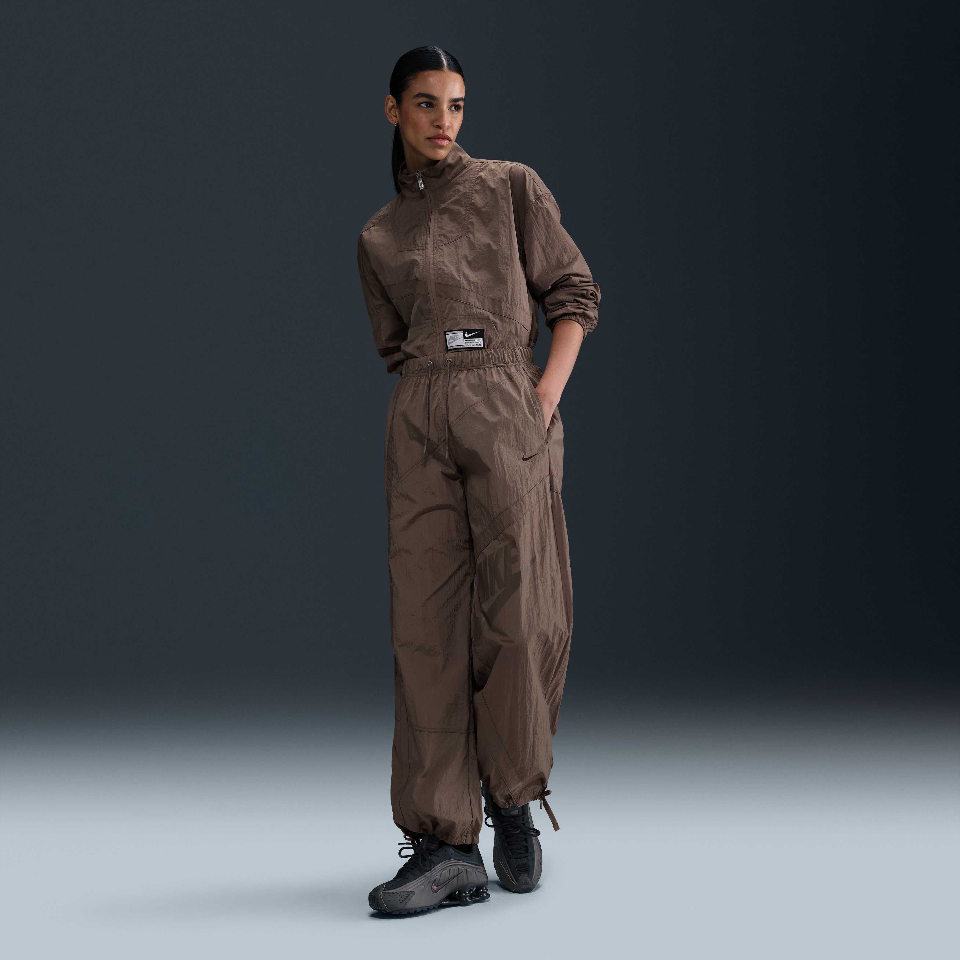 Nike Sportswear image number 0