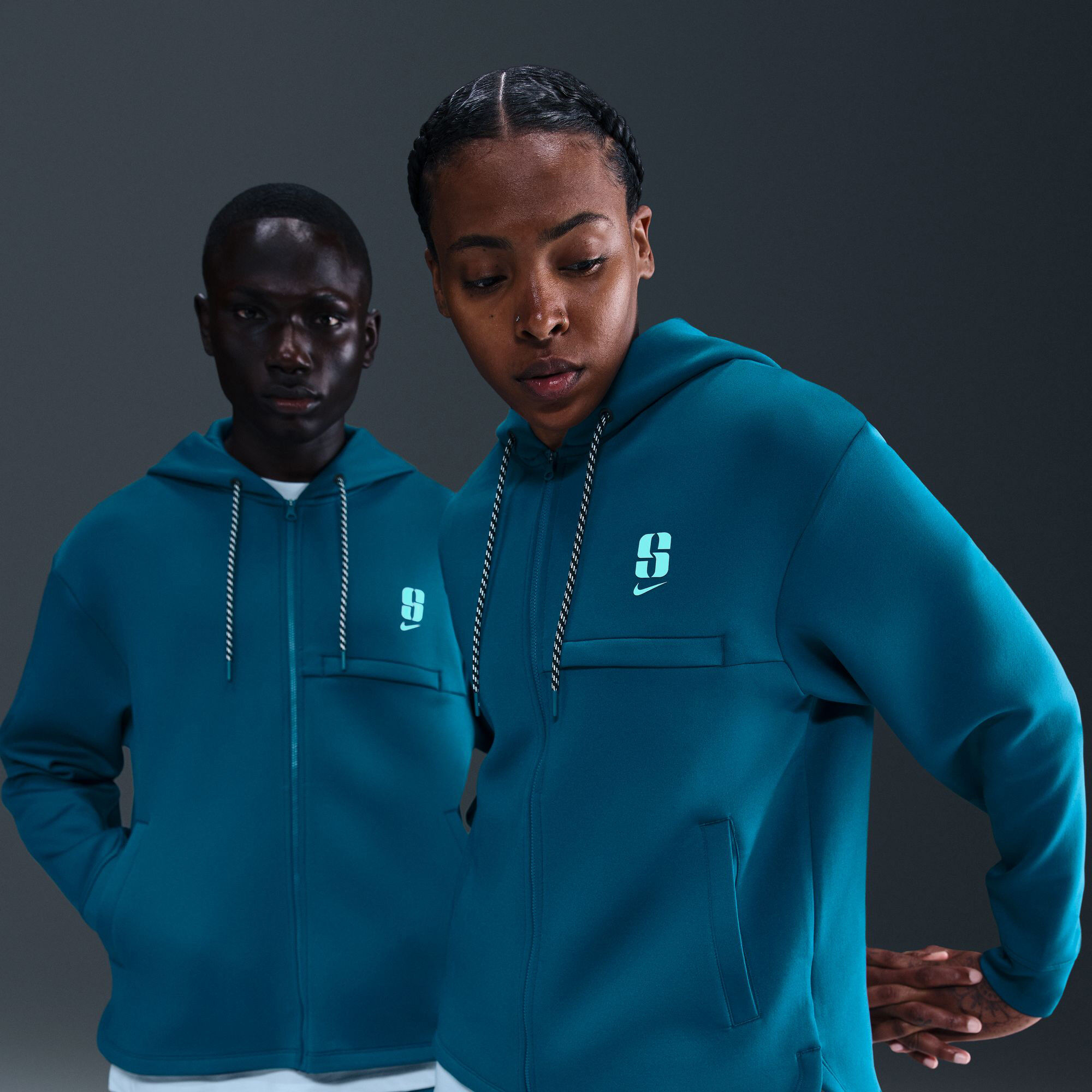 Zoom image