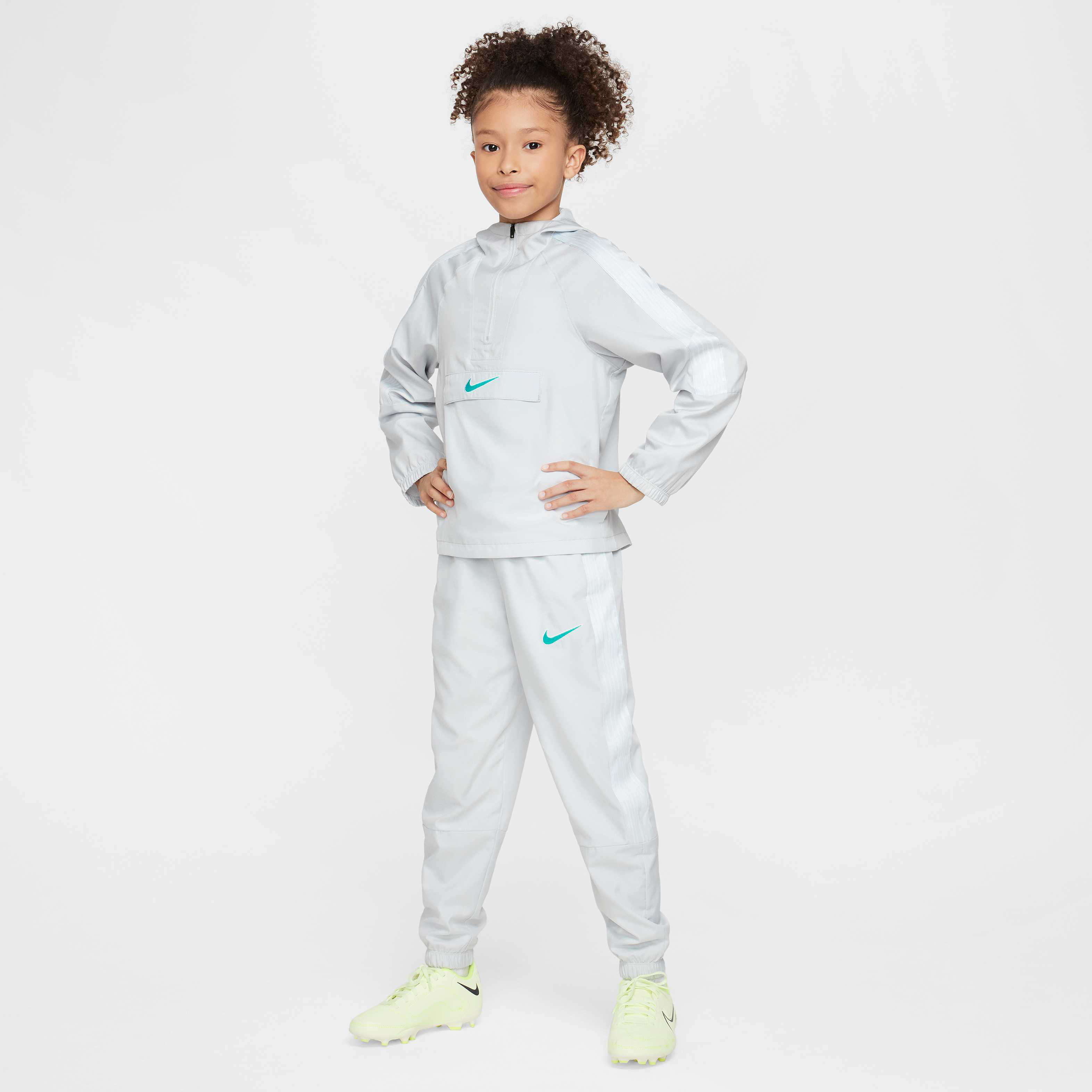 نايكي أكاديمي image number 5